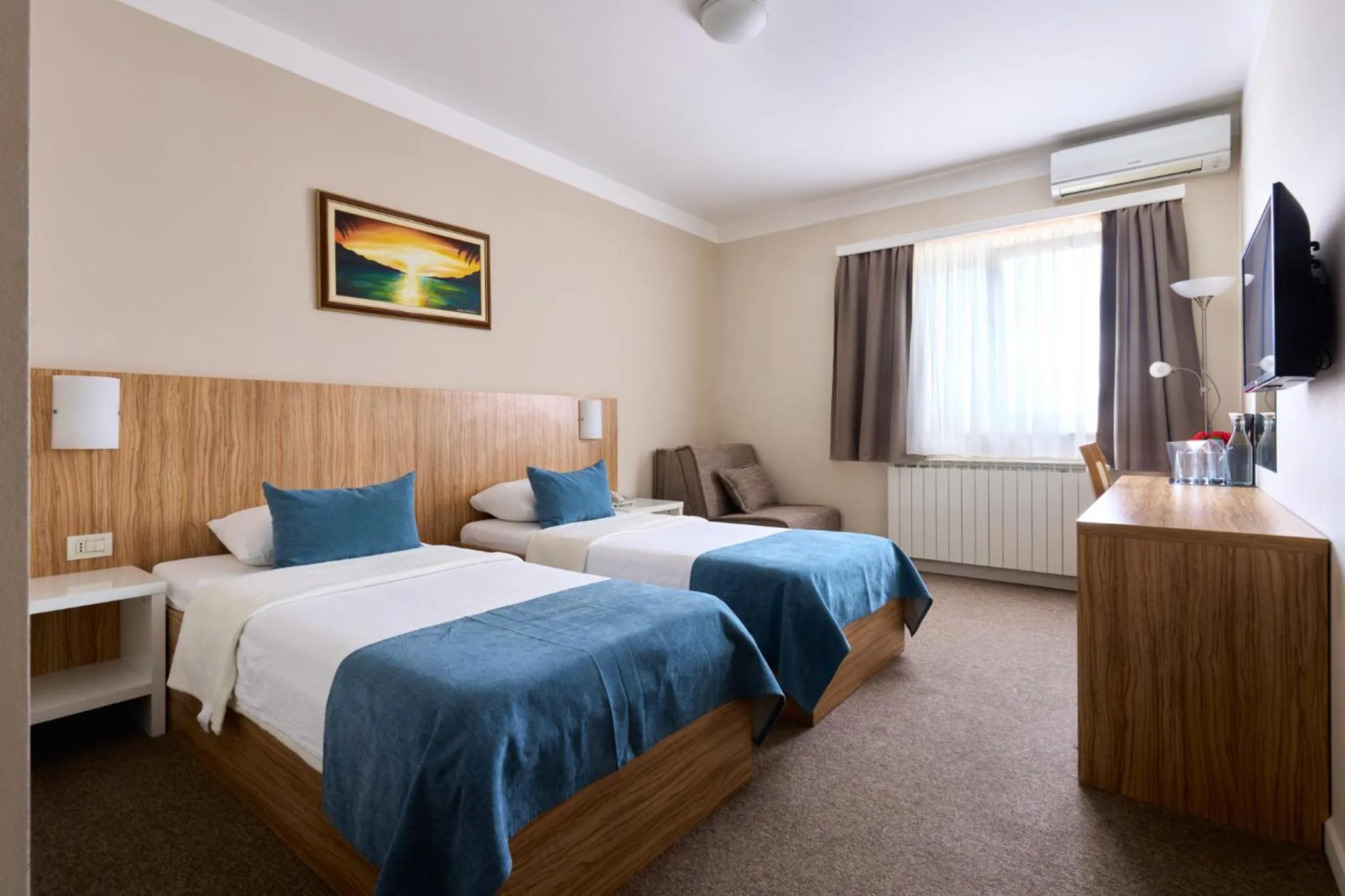 Bed in Hotel Phoenix