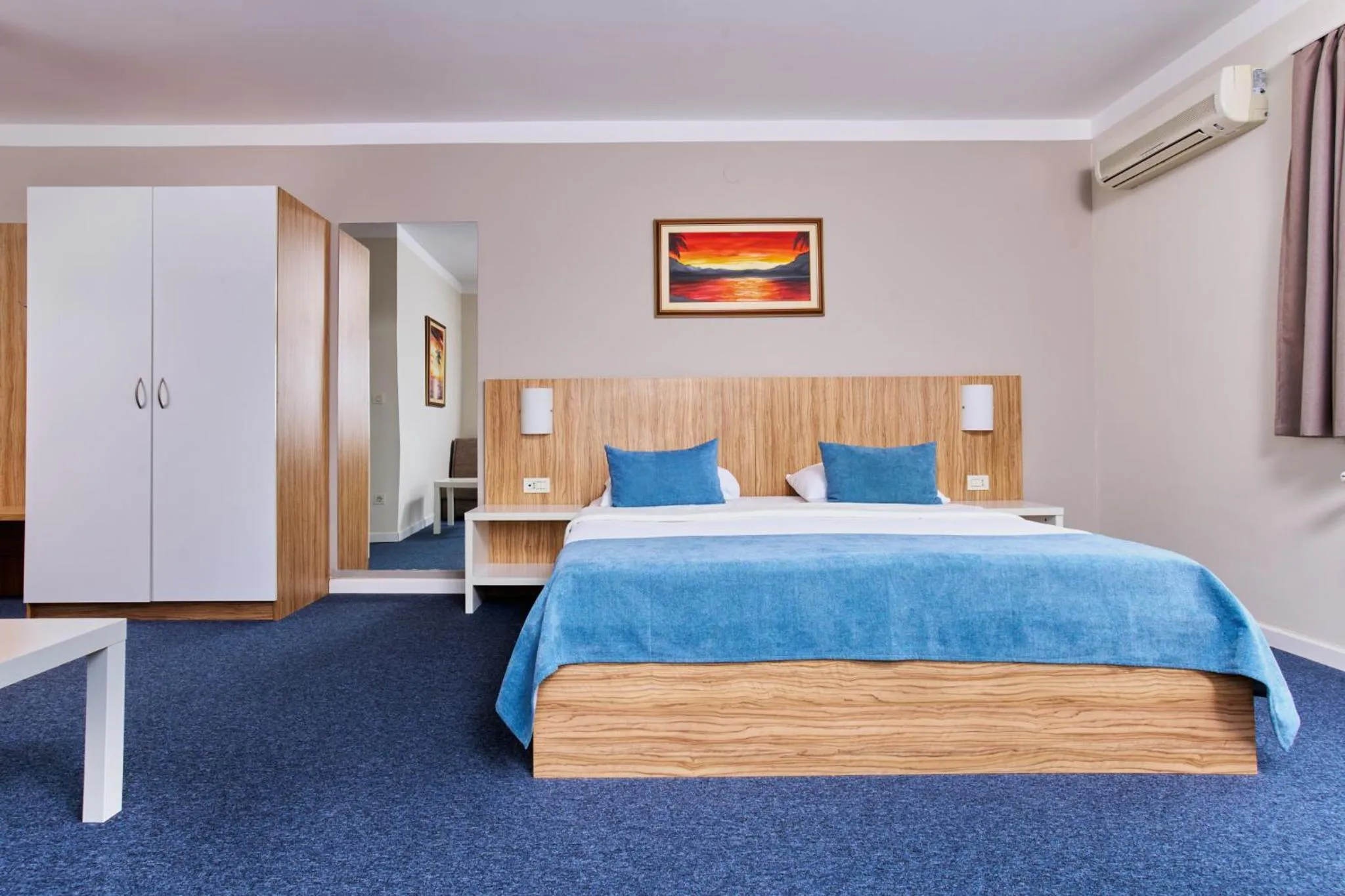 Bed in Hotel Phoenix