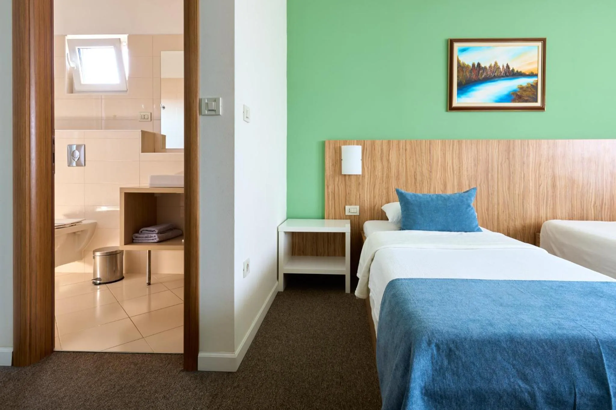 Photo of the whole room, Bed in Hotel Phoenix