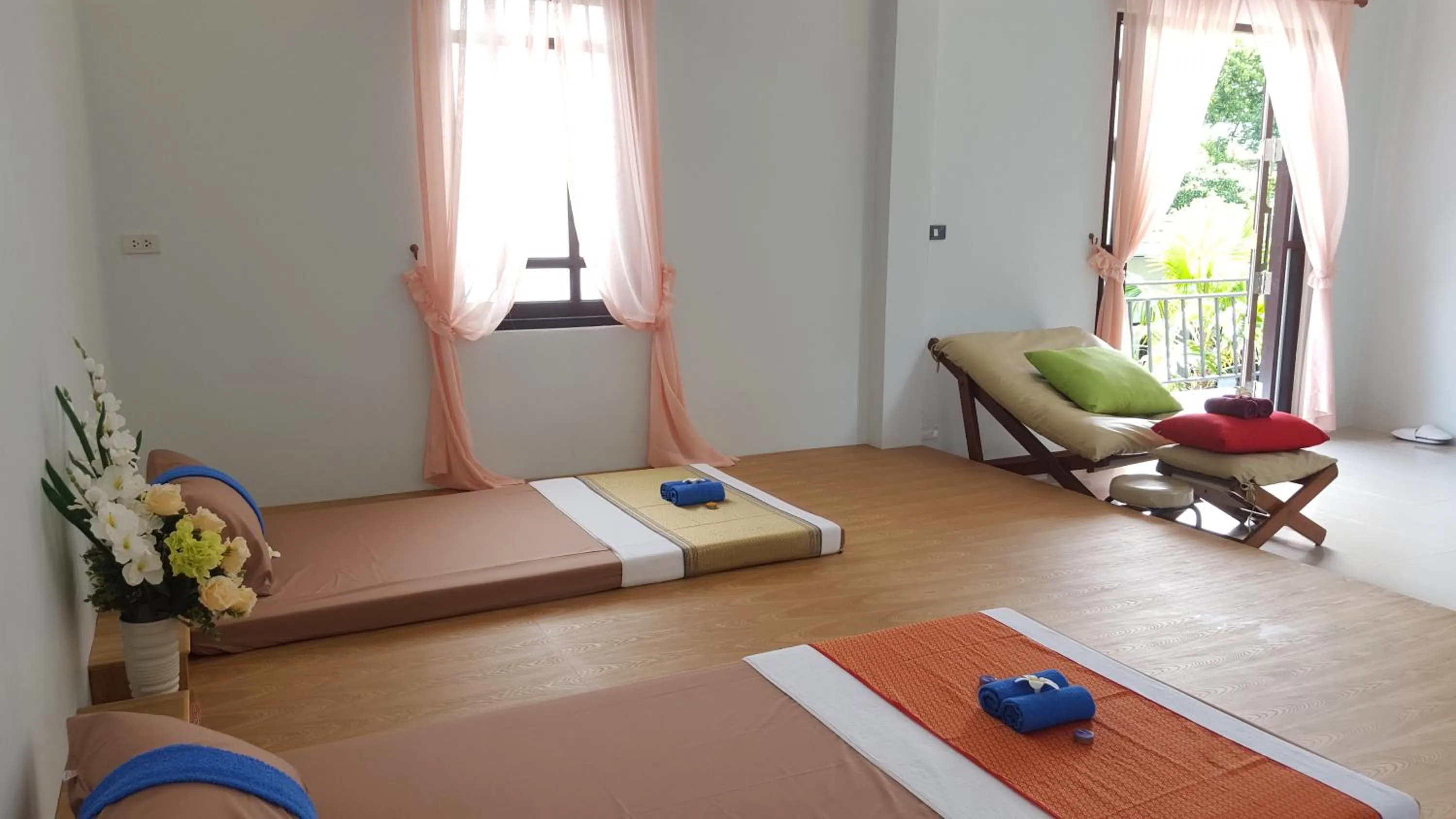 Massage in Jasmine Resort And Spa