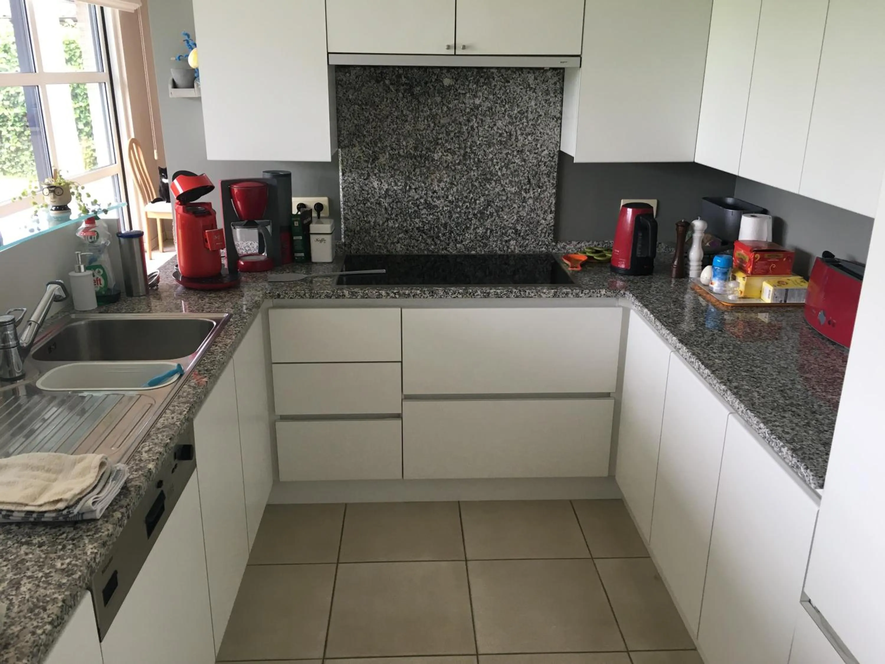 Kitchen or kitchenette in Chez Paul