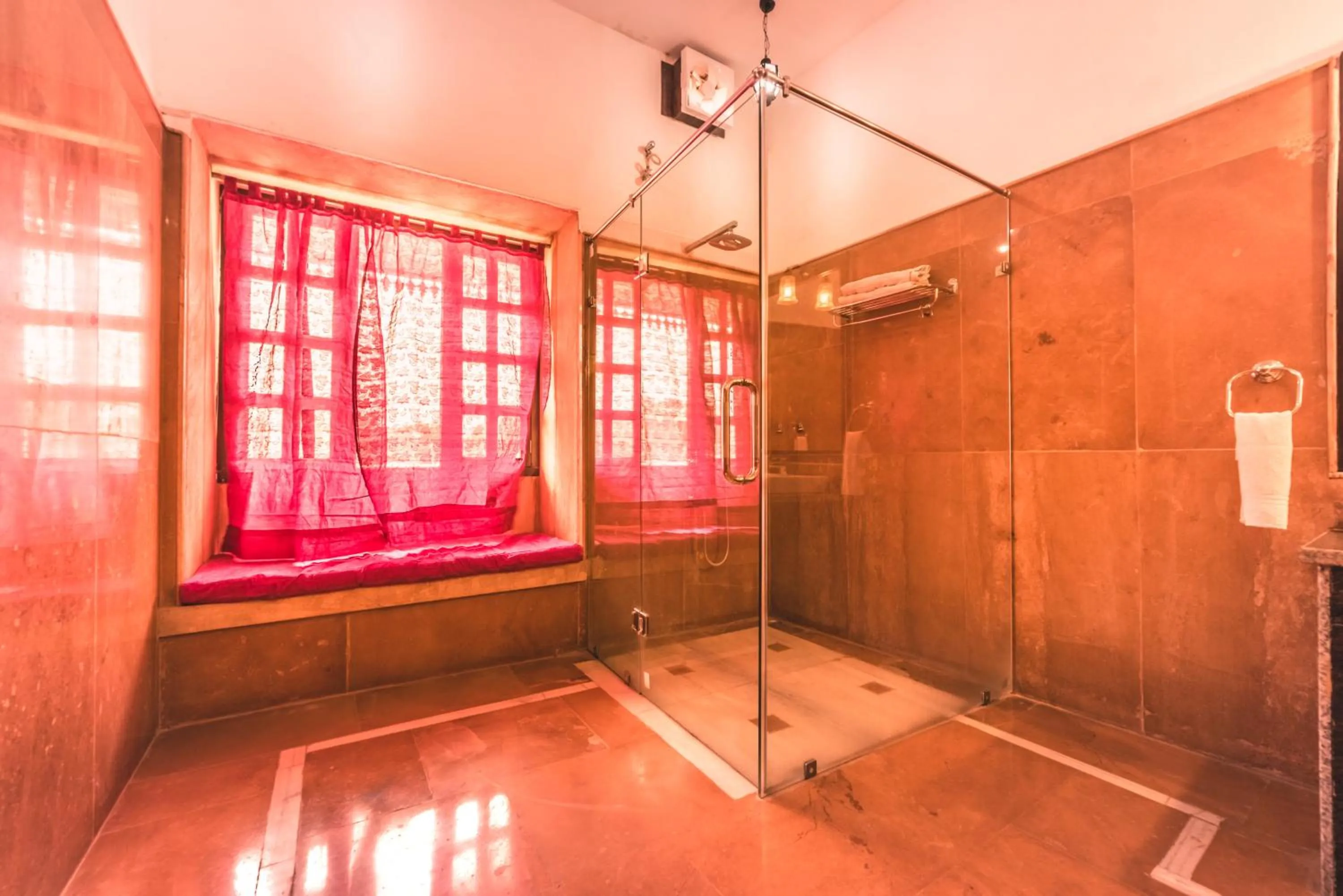 Bathroom in Hotel Heritage House