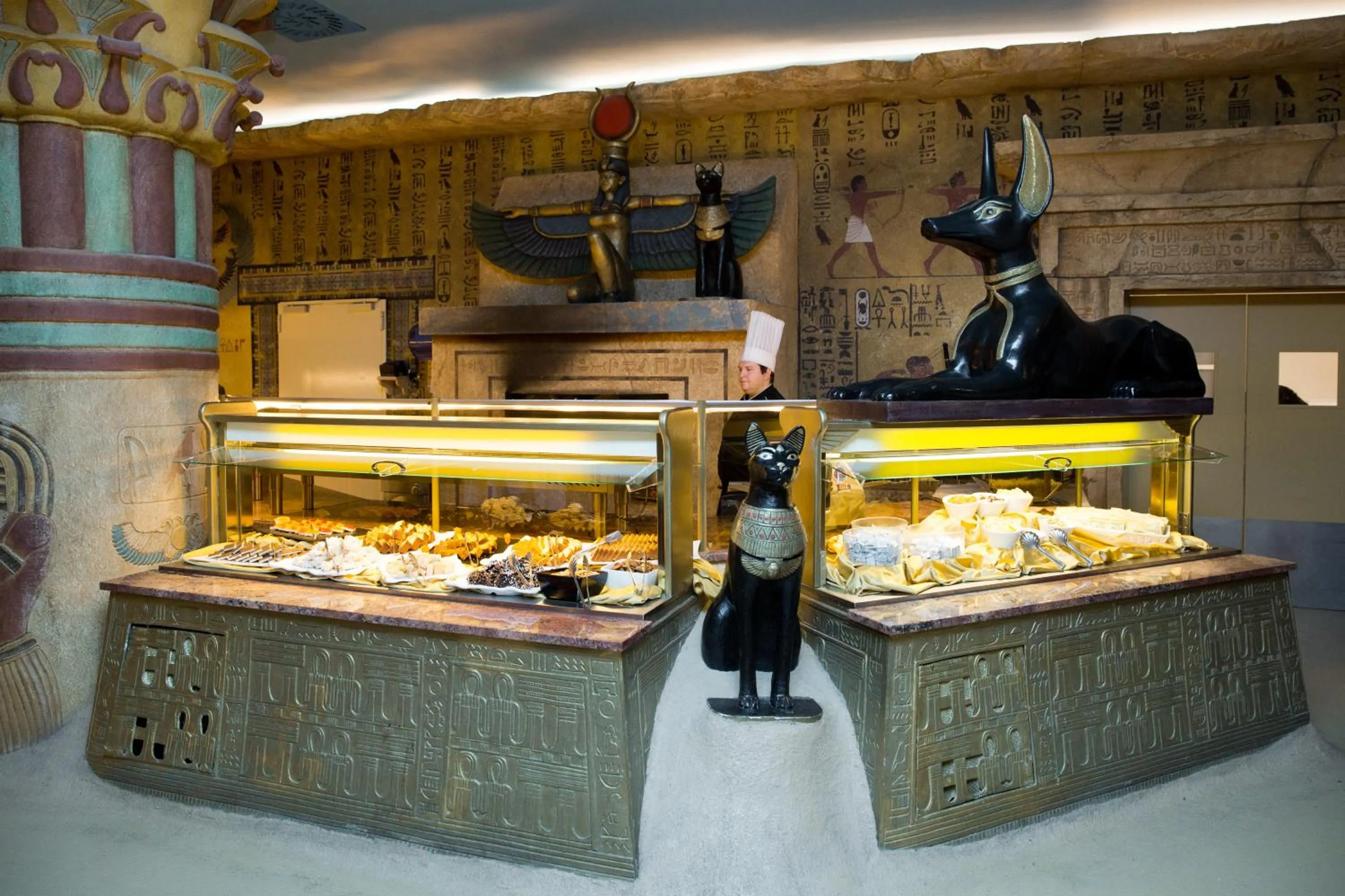 Food in Gardaland Adventure Hotel