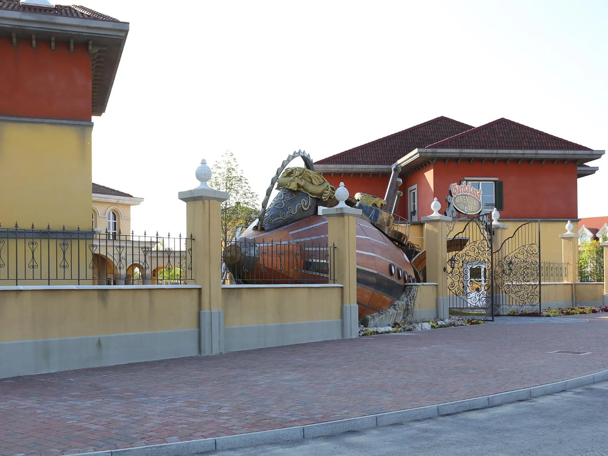 Day in Gardaland Adventure Hotel