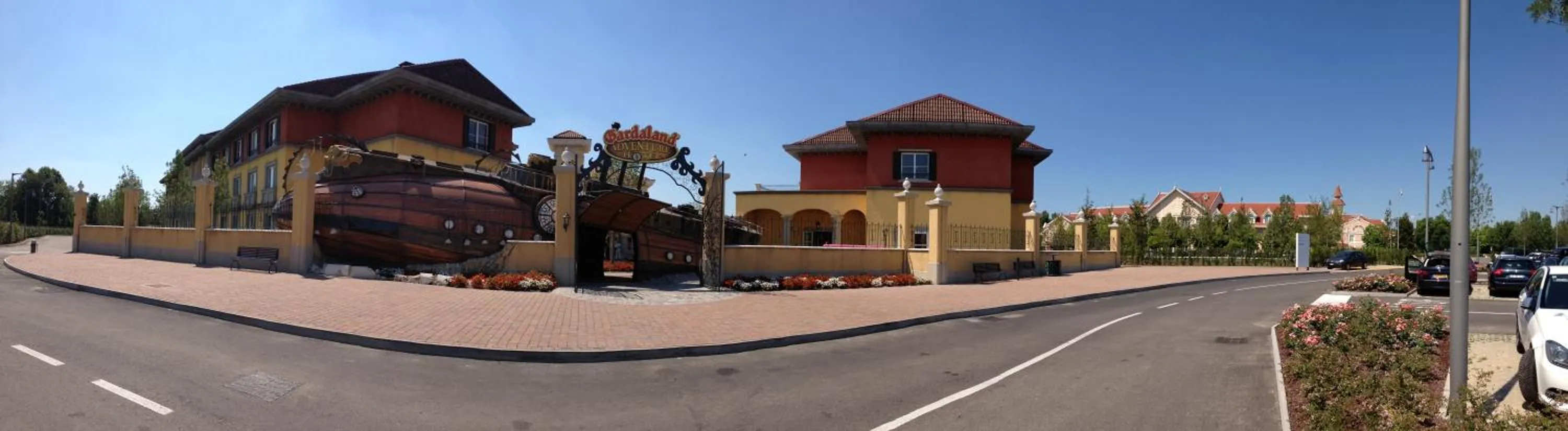 Facade/entrance in Gardaland Adventure Hotel