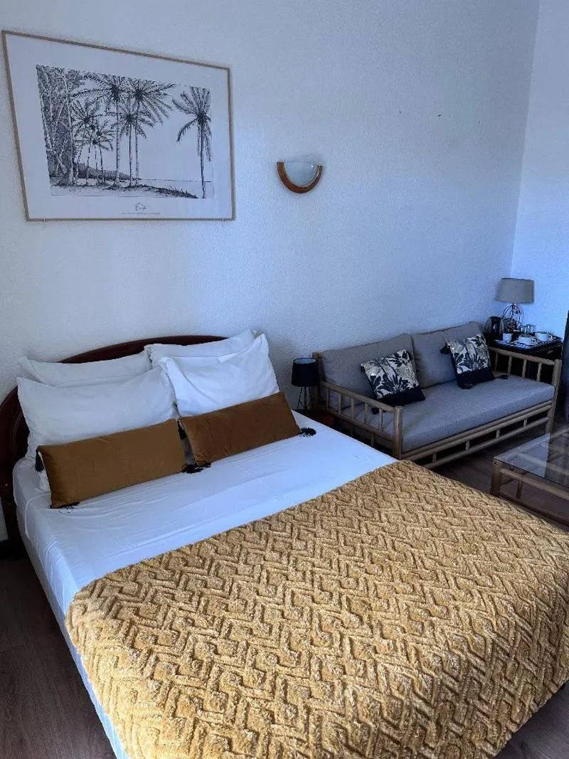 Bed in Résidence Le Phoenix