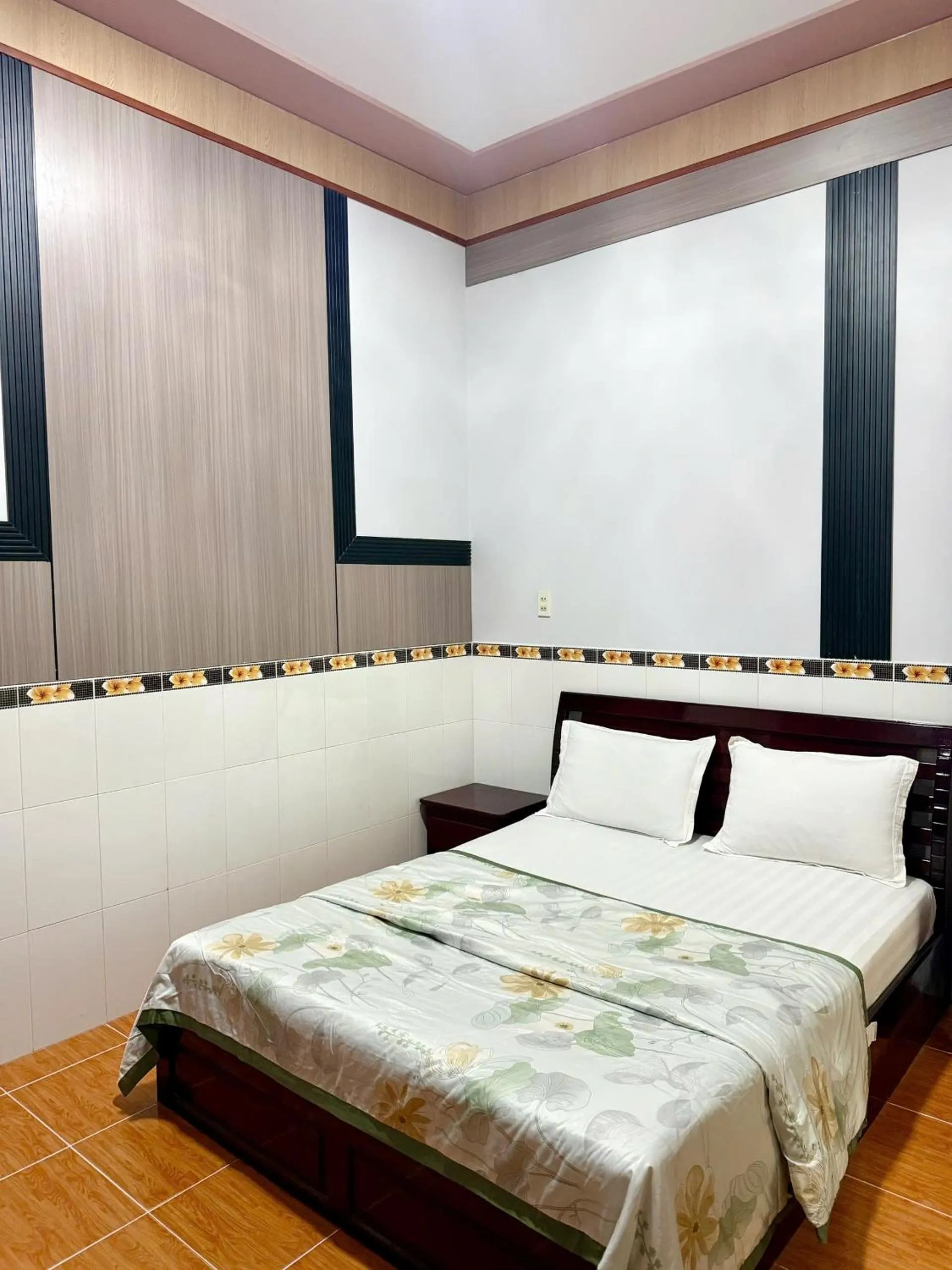 Bed in Thanh Cong Hotel
