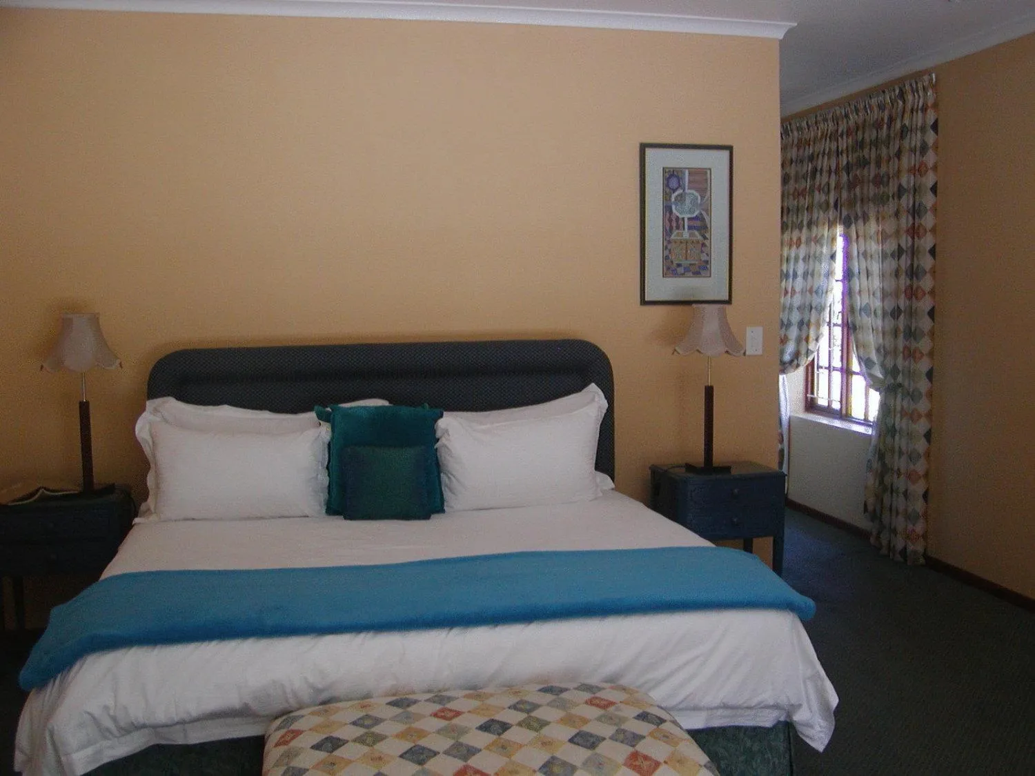 Day, Bed in Milkwood Lodge