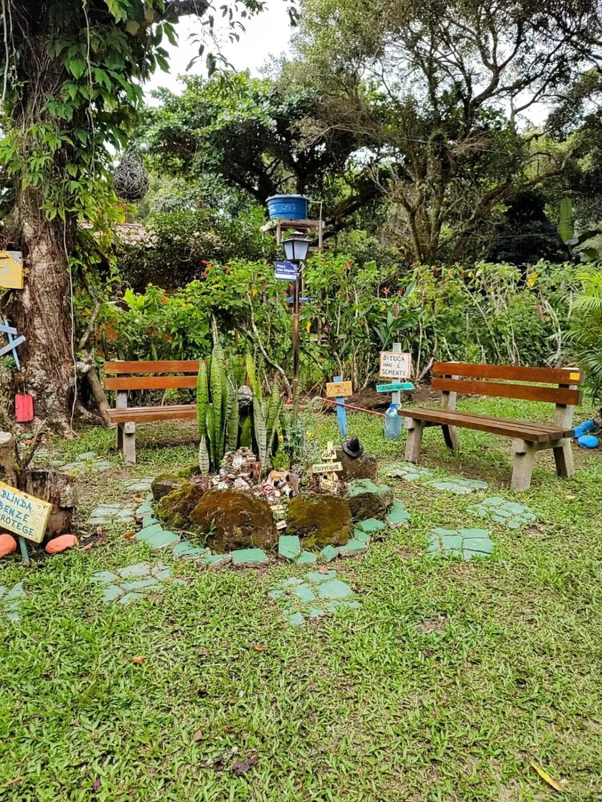 Garden view in Pousada Recanto das Cores