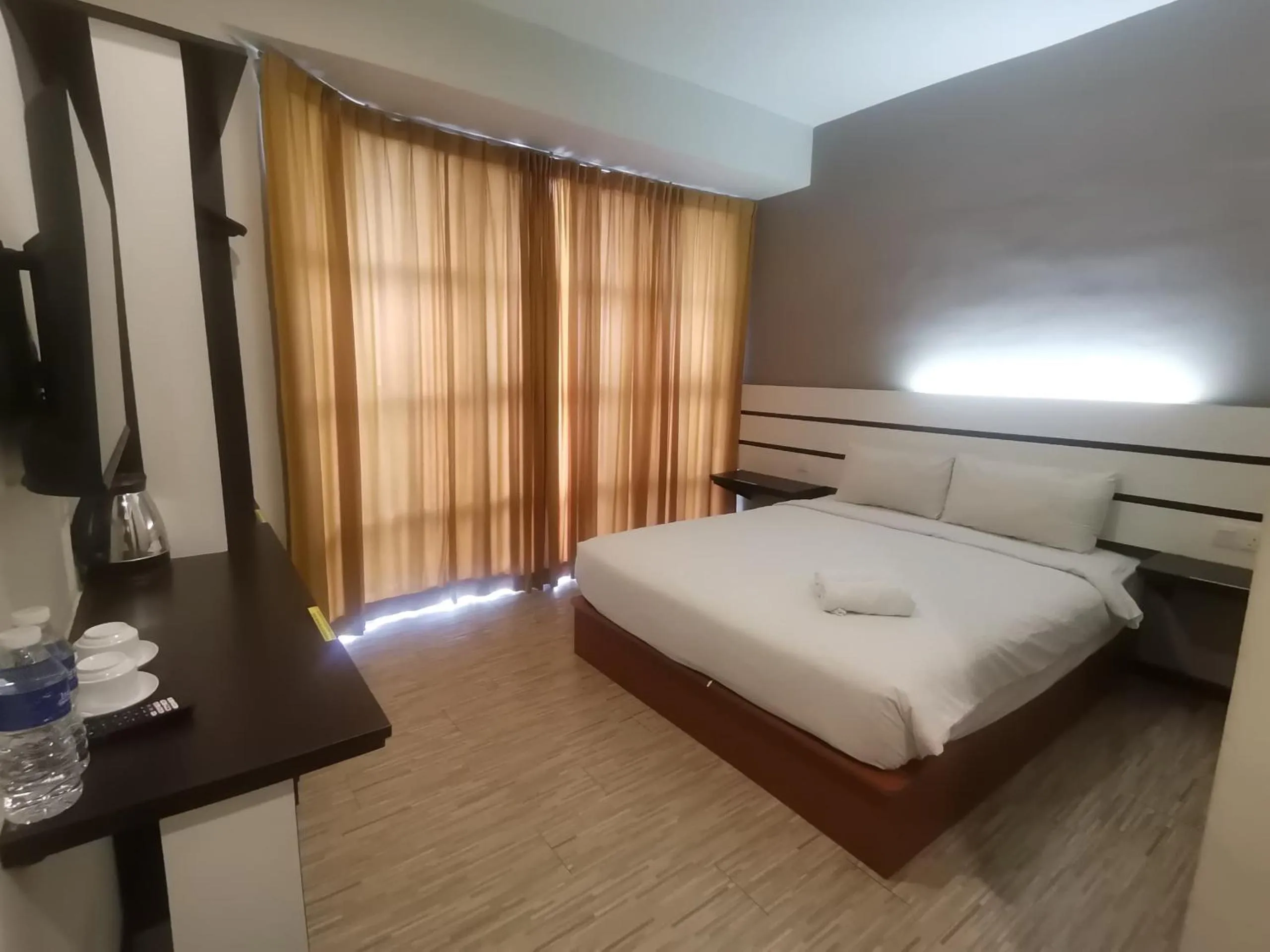 Bed in Grand Kapar Hotel Kuala Selangor