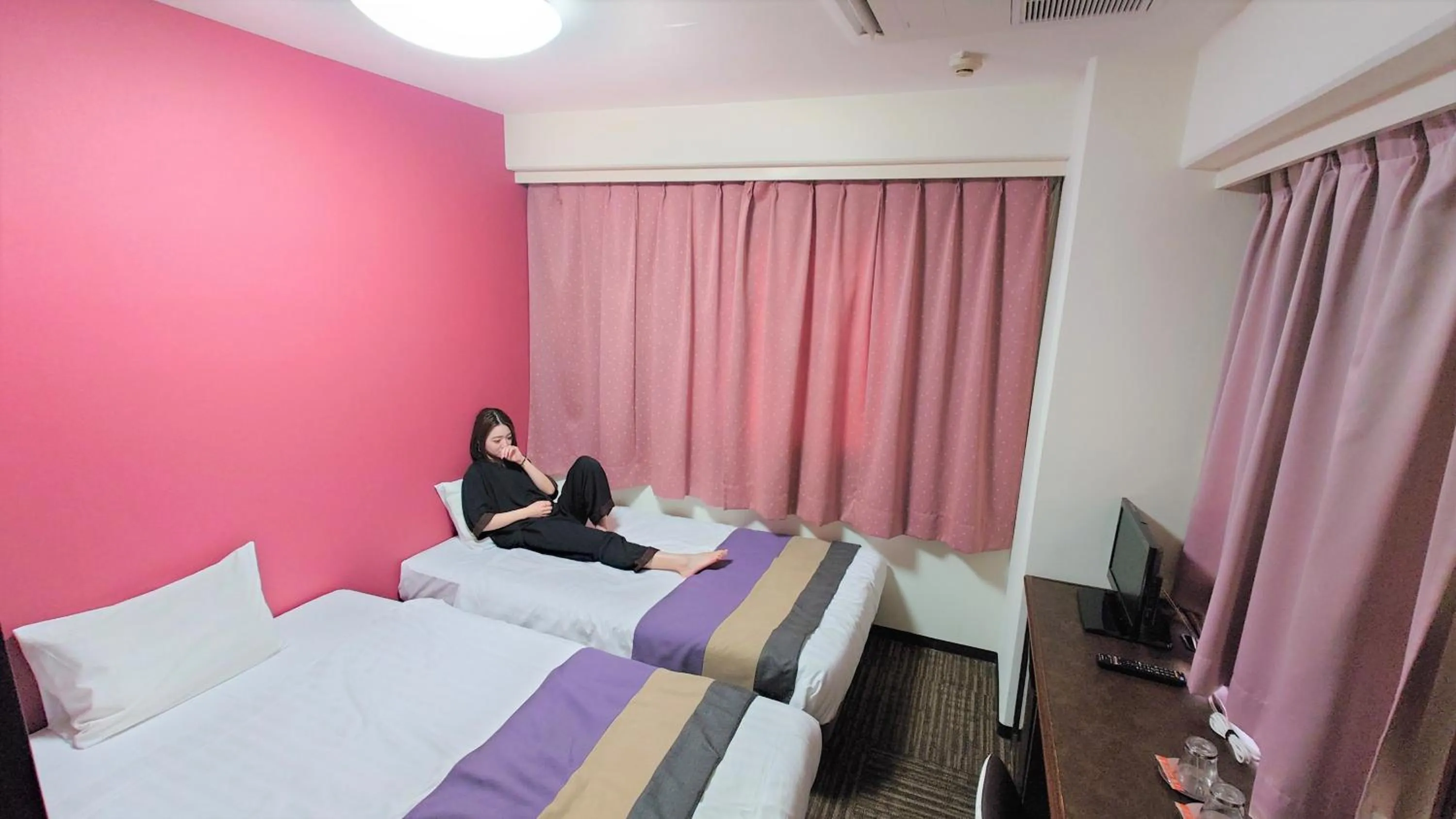 Bed in Hotel Area One Oita