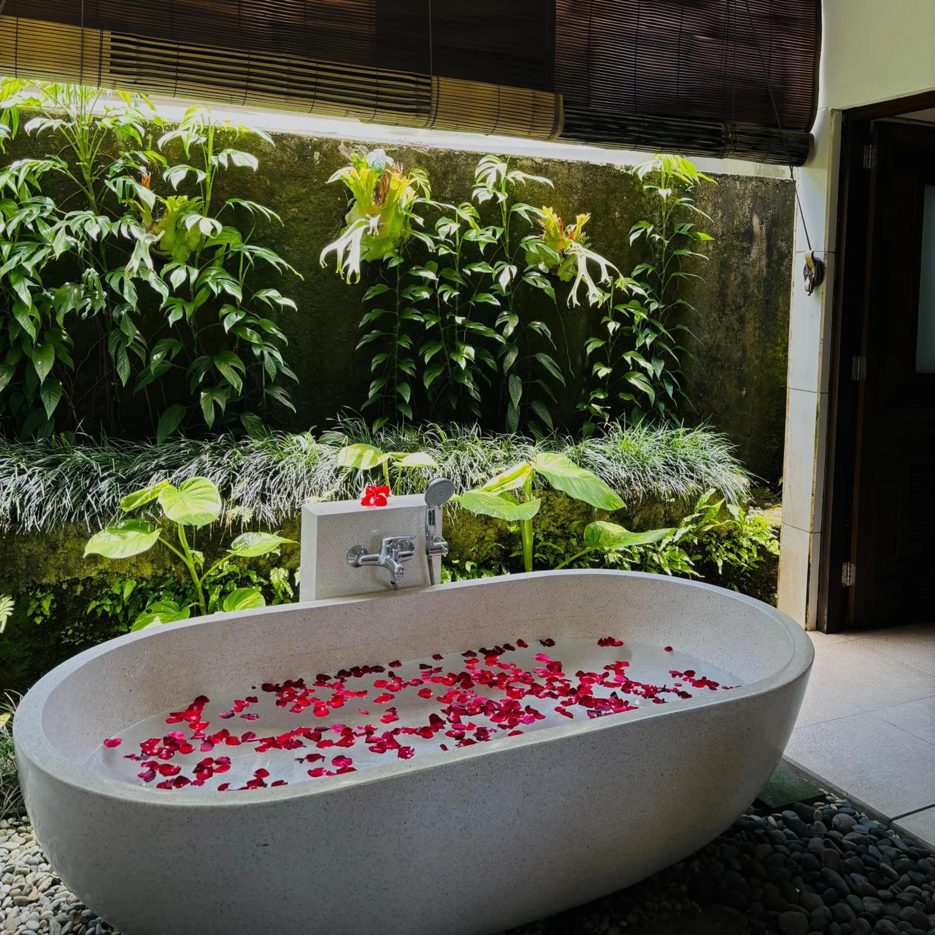 Spa and wellness centre/facilities in Kubu Bali Baik Villa & Resort - CHSE Certified