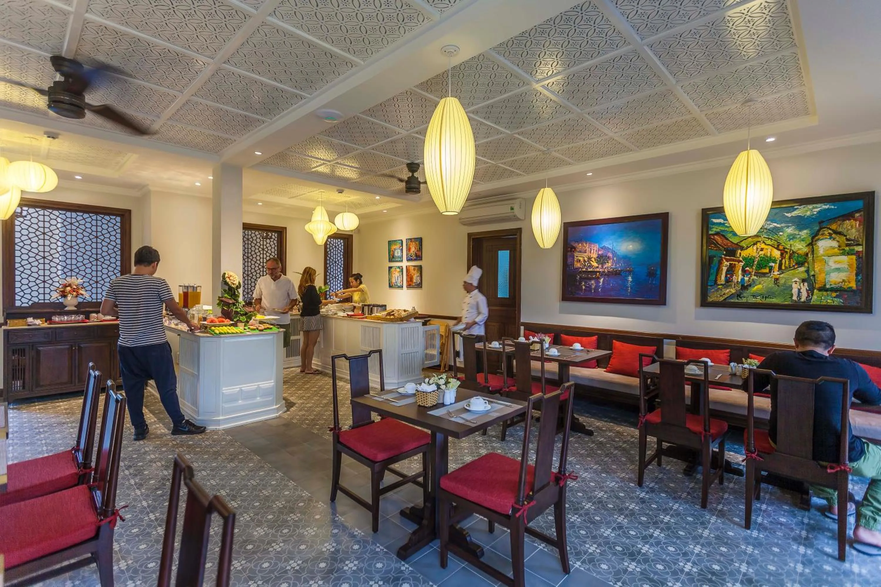 Restaurant/places to eat in Cozy Hoian Villas Boutique Hotel