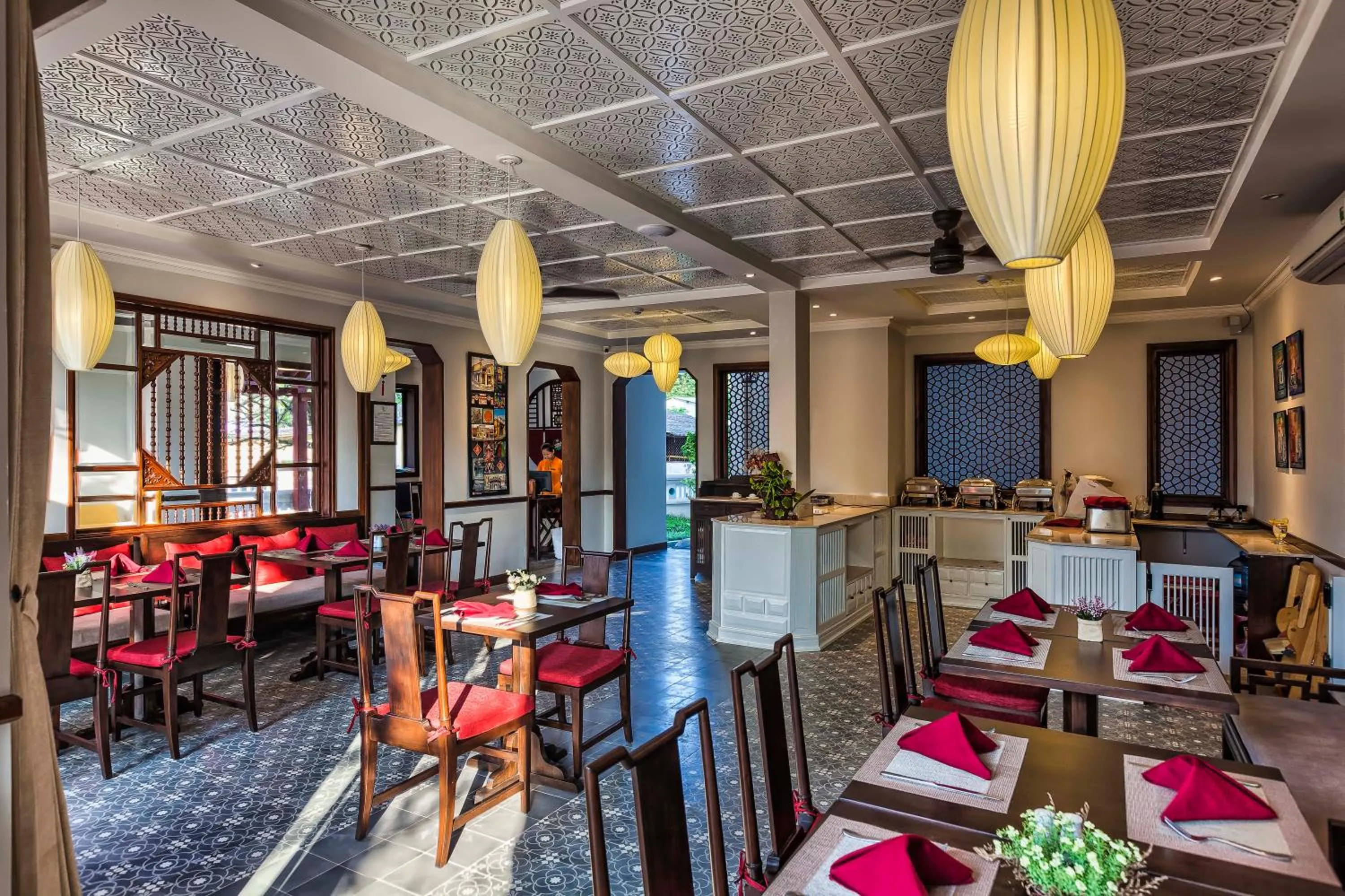 Restaurant/places to eat in Cozy Hoian Villas Boutique Hotel
