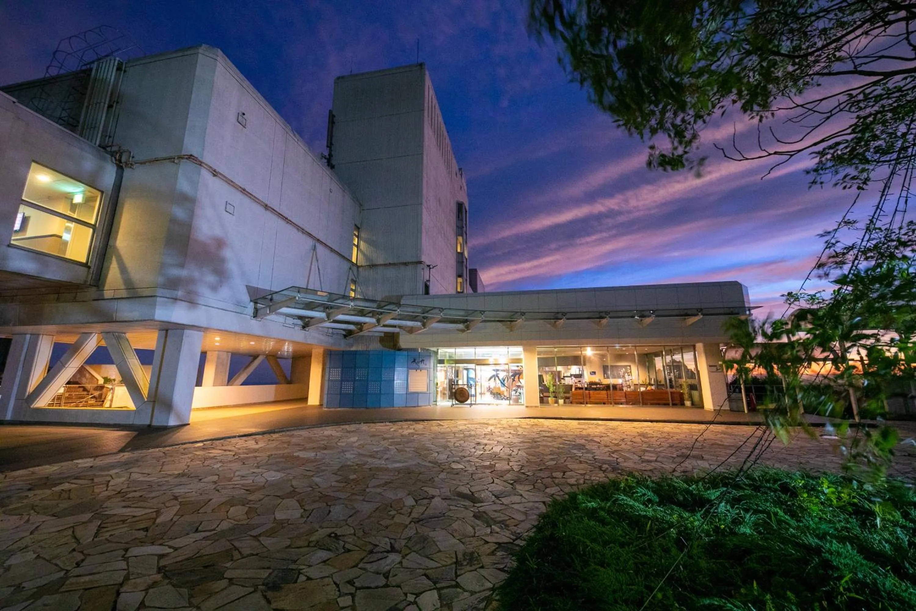 Property building in Tennomaru