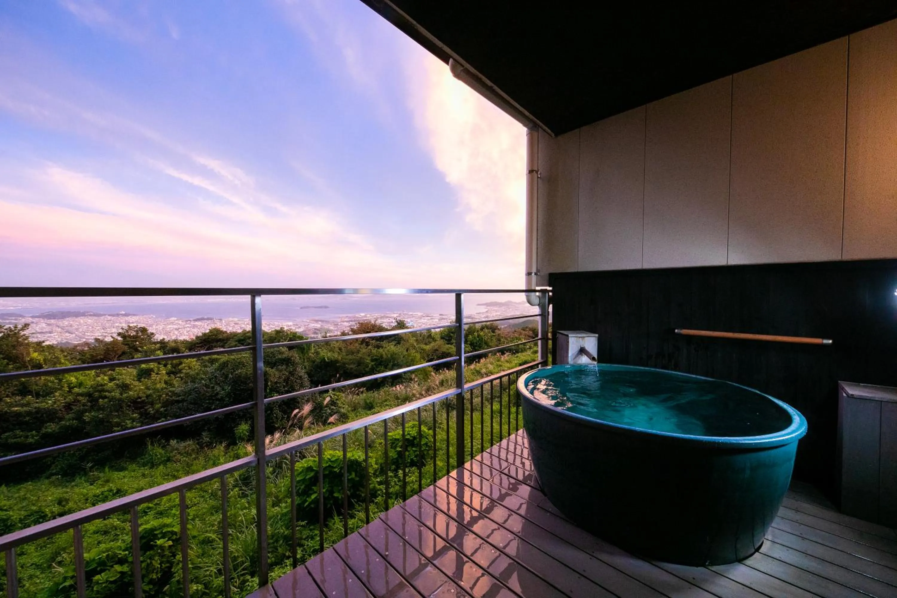 Open Air Bath in Tennomaru