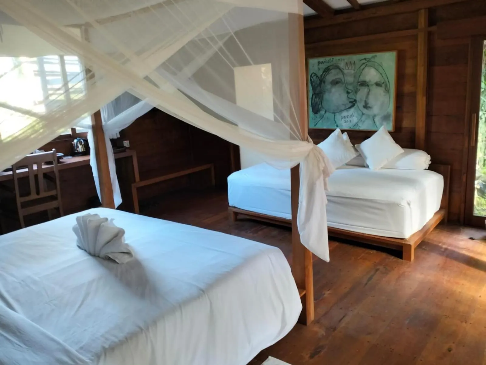 Bed in De Ubud Villas & Spa