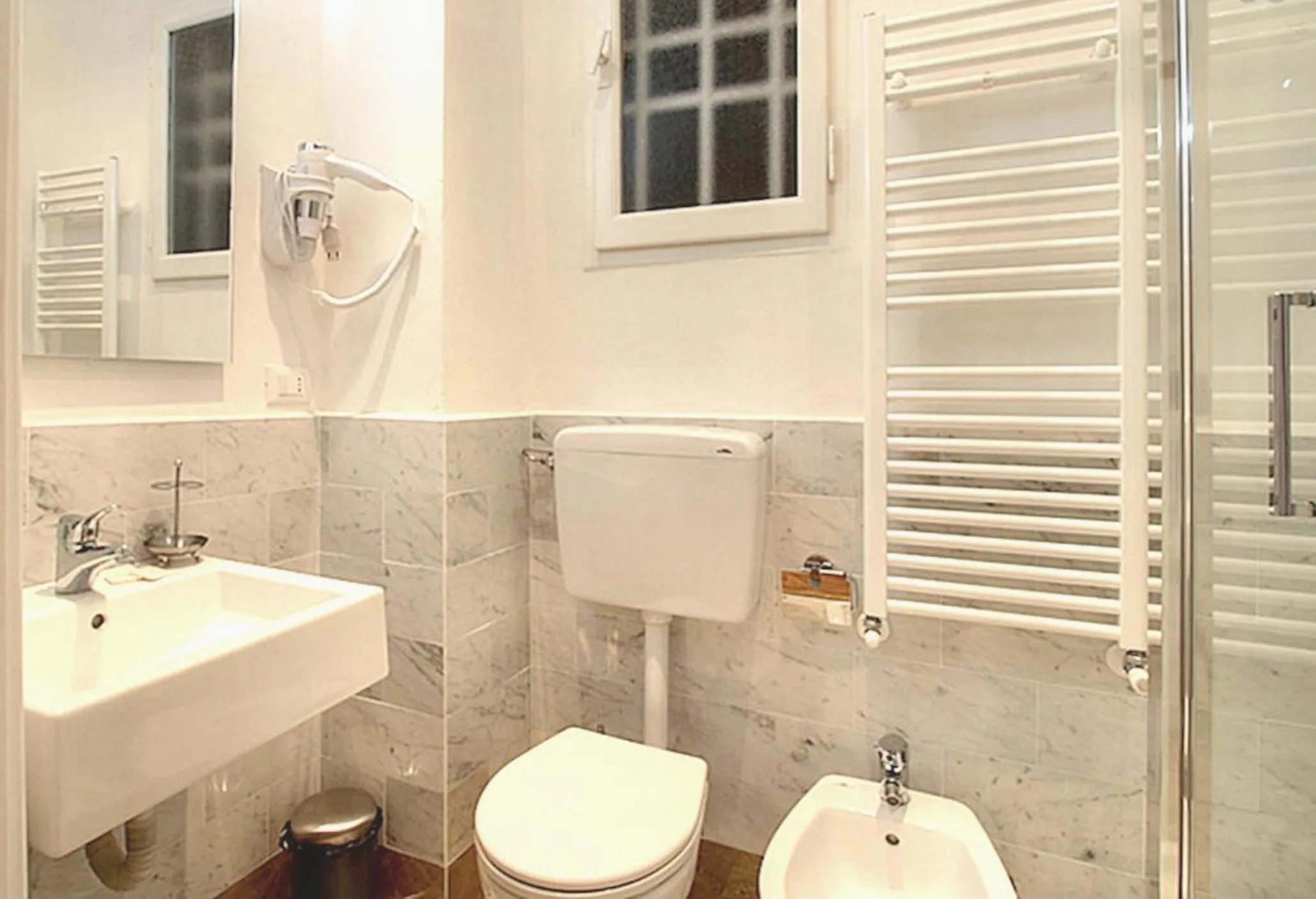 Bathroom in La Marmora Elegant