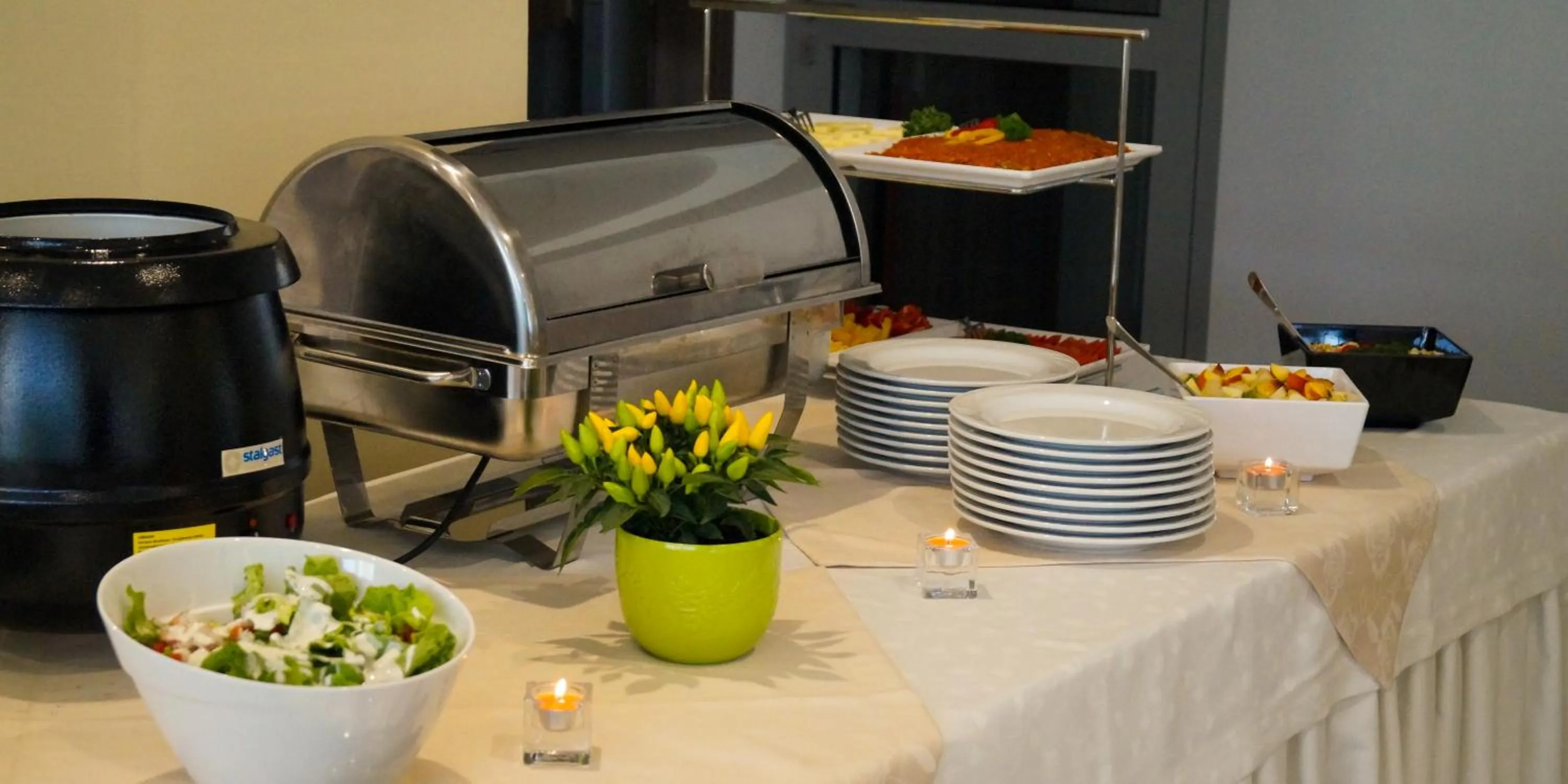 Restaurant/places to eat in Hotel Zorza