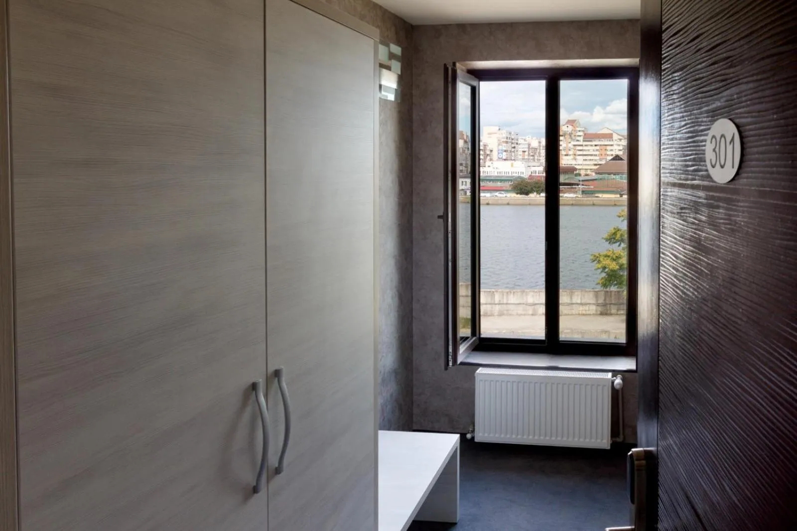 River view in YMY HOTELS Târgu Jiu