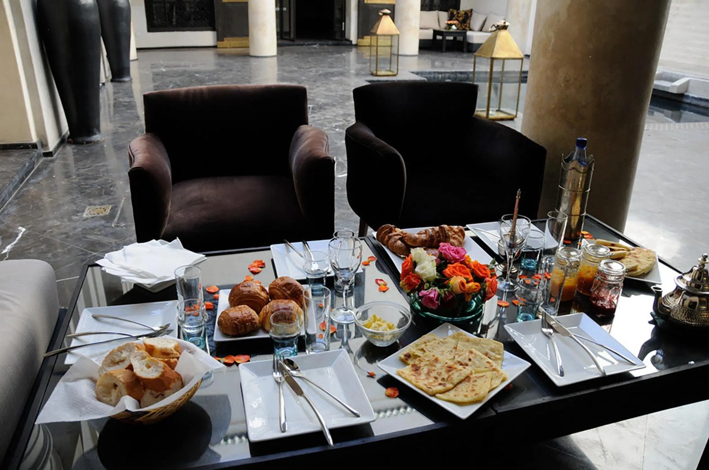 Food and drinks in Riad K