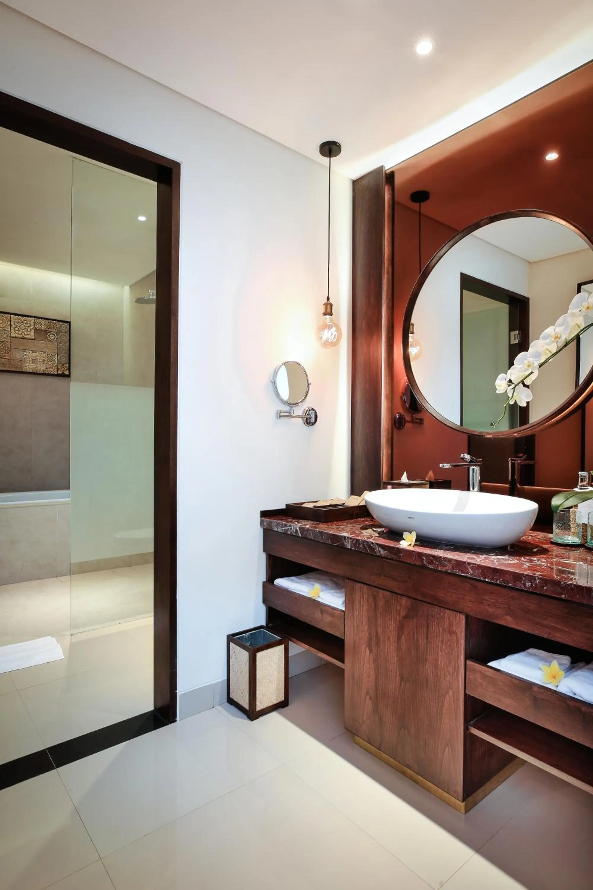 Bathroom in Sanctoo Suites & Villas