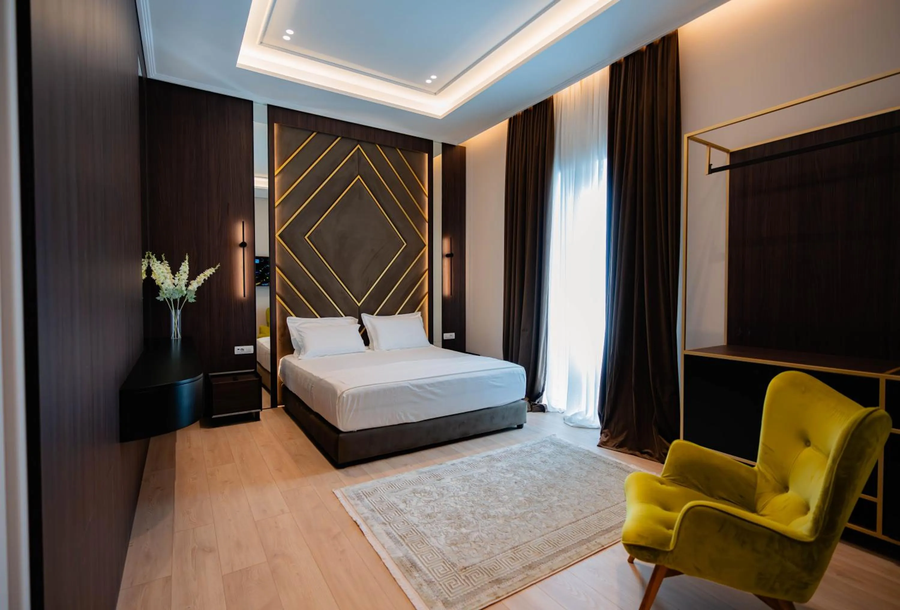 Bed in Royal Hill Hotel