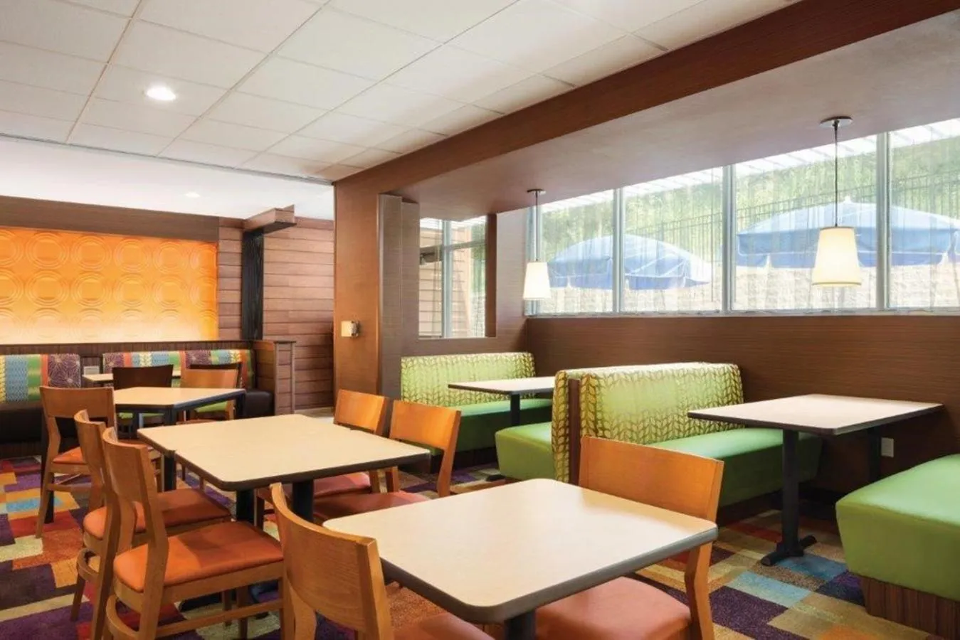 Seating area in Fairfield Inn & Suites by Marriott Athens