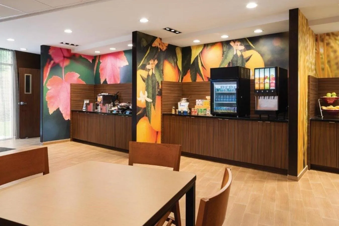 Breakfast in Fairfield Inn & Suites by Marriott Athens