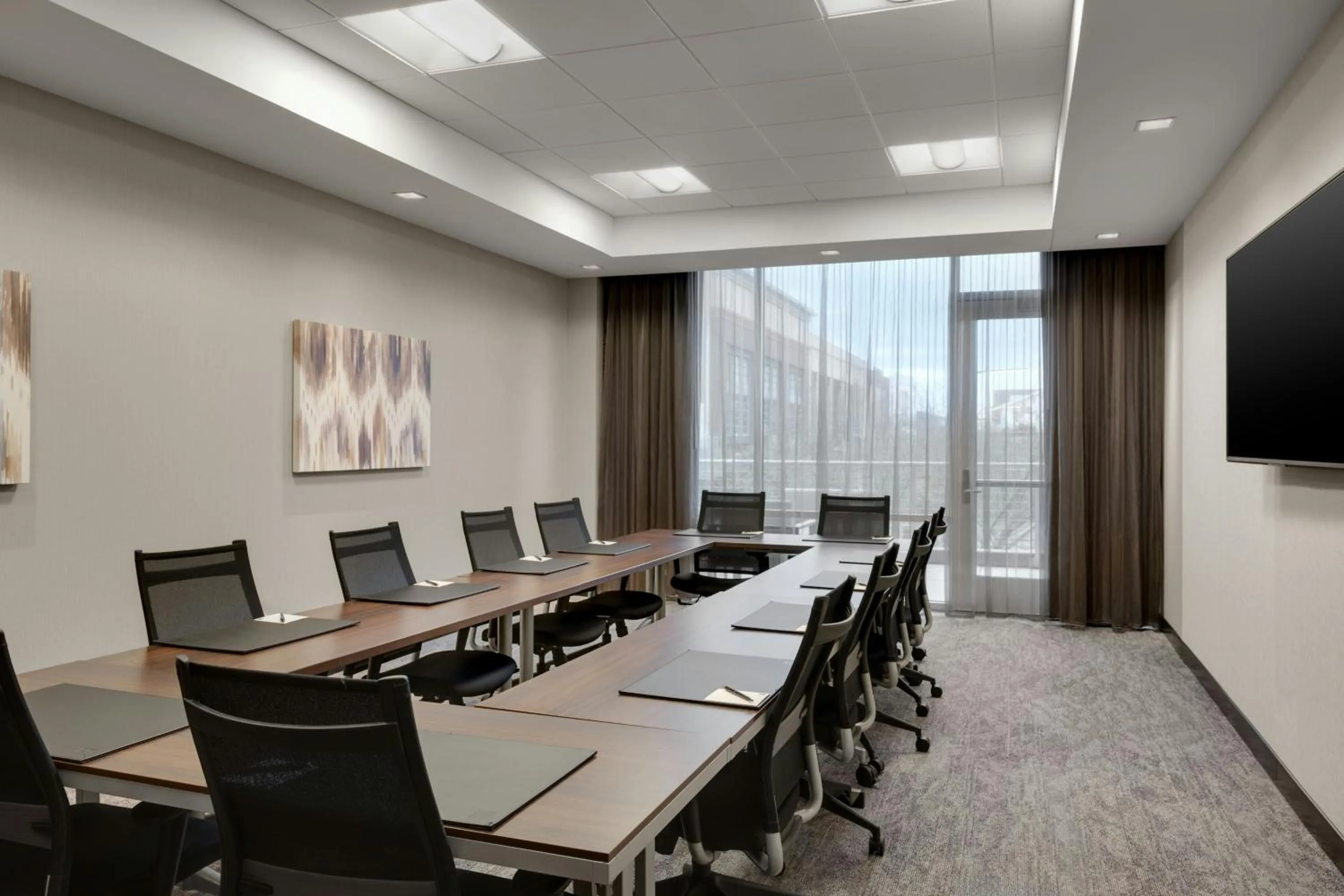 Meeting/conference room in AC Hotel Cincinnati at Liberty Center