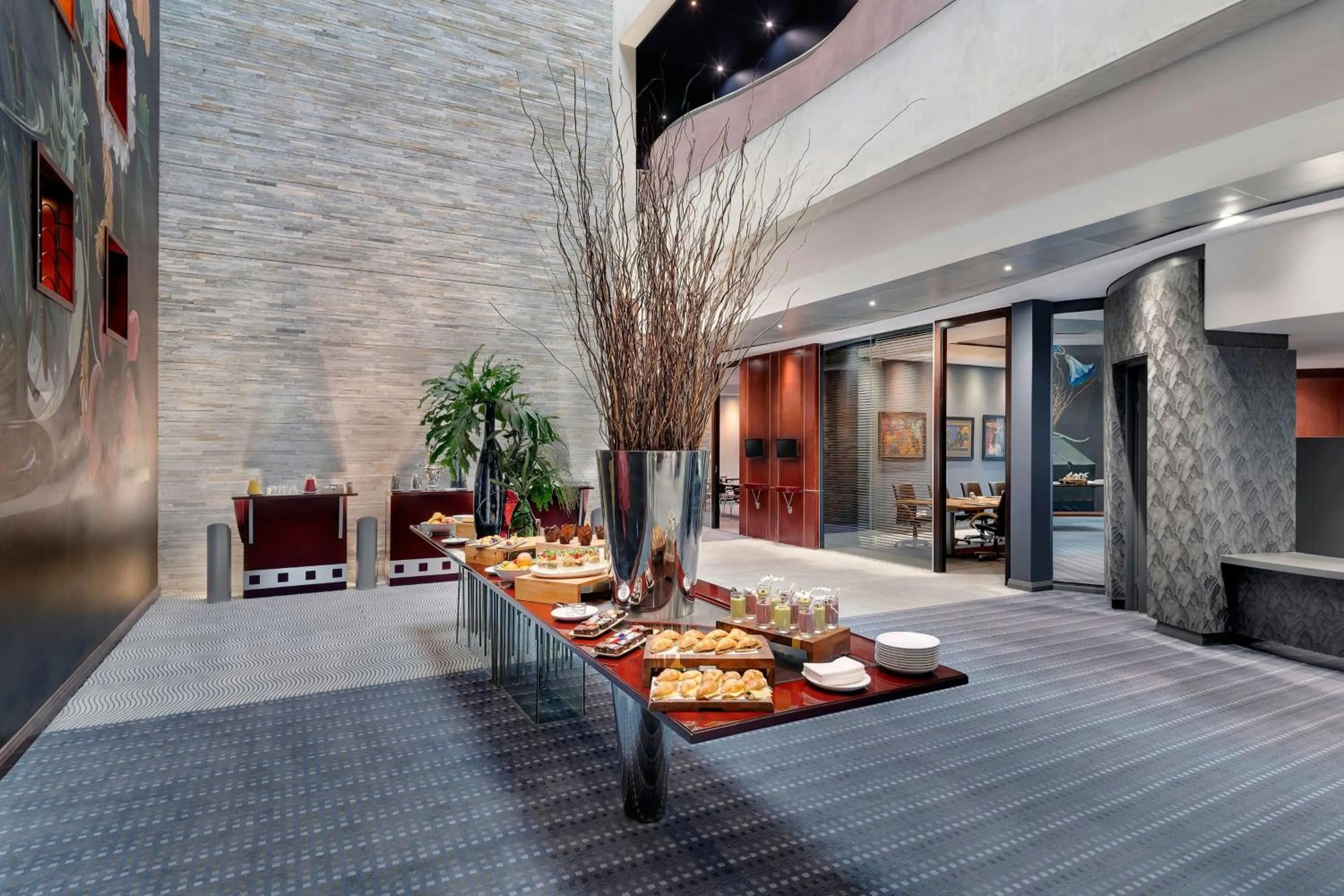 Meeting/conference room in African Pride Melrose Arch, Autograph Collection