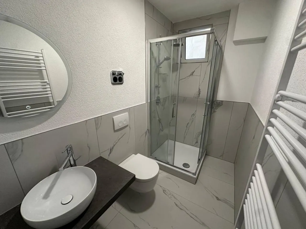 Bathroom in Hotel am Schlossplatz