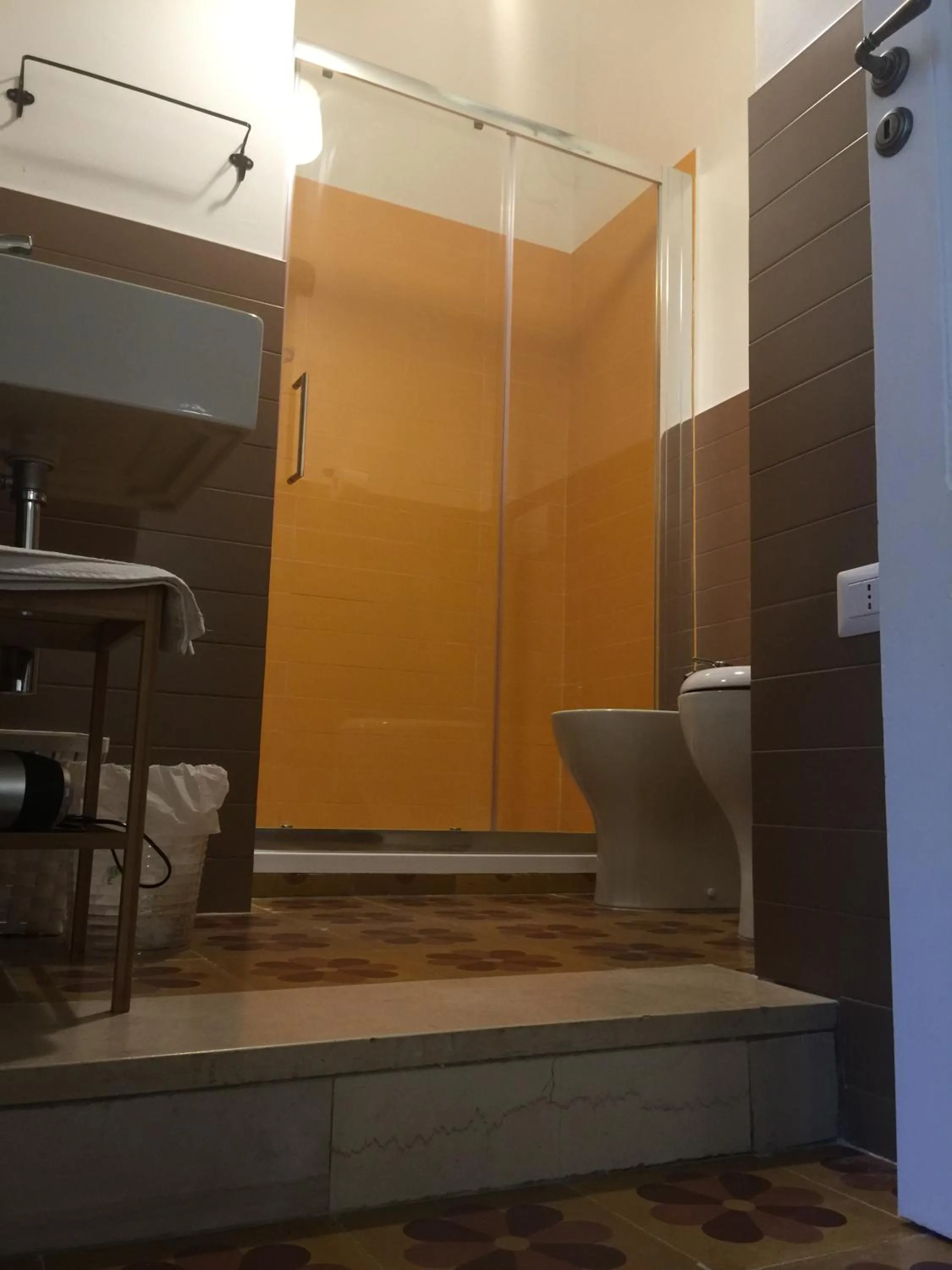 Shower in Palazzo Lupicini Affittacamere