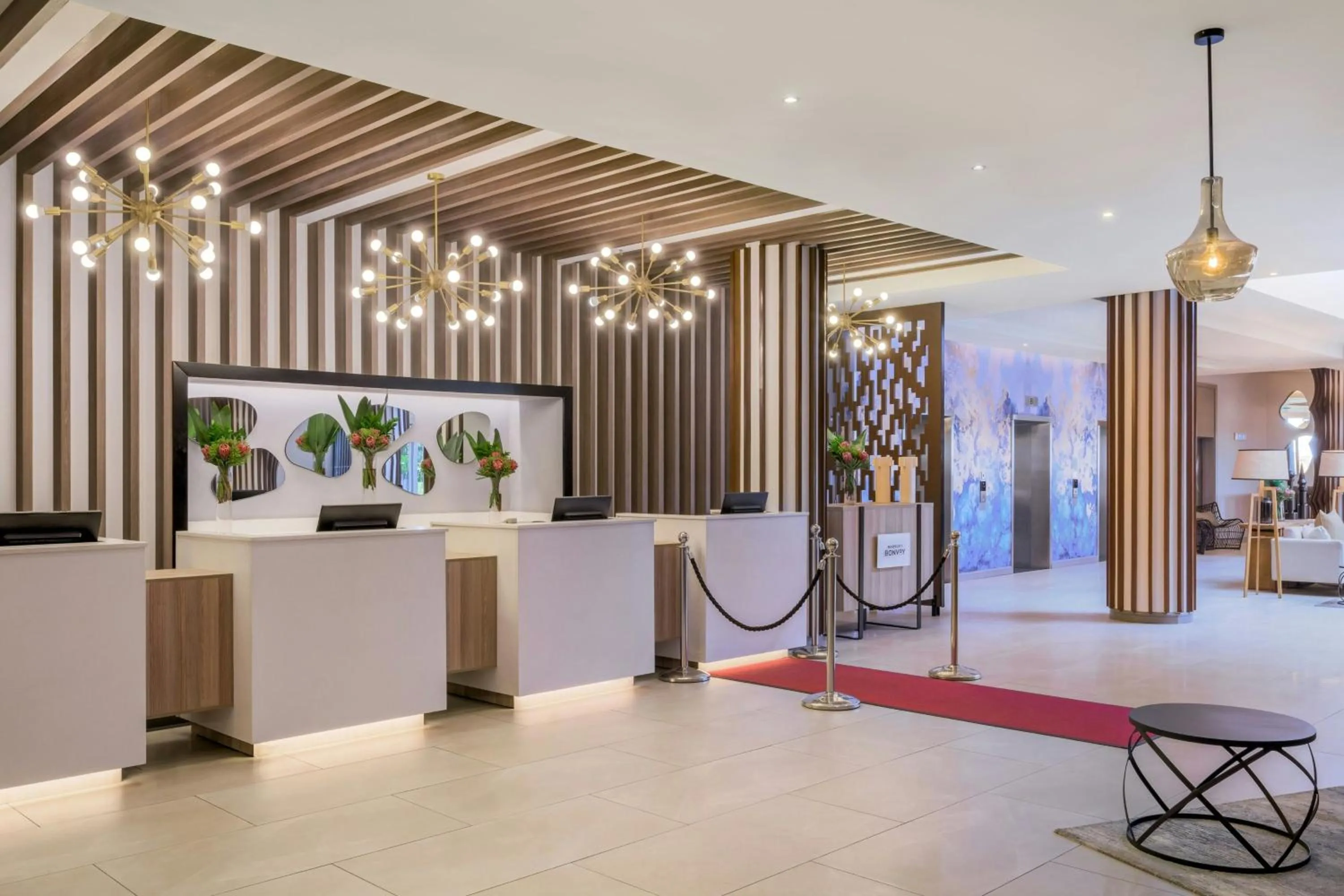 Lobby or reception in Protea Hotel by Marriott Johannesburg Wanderers