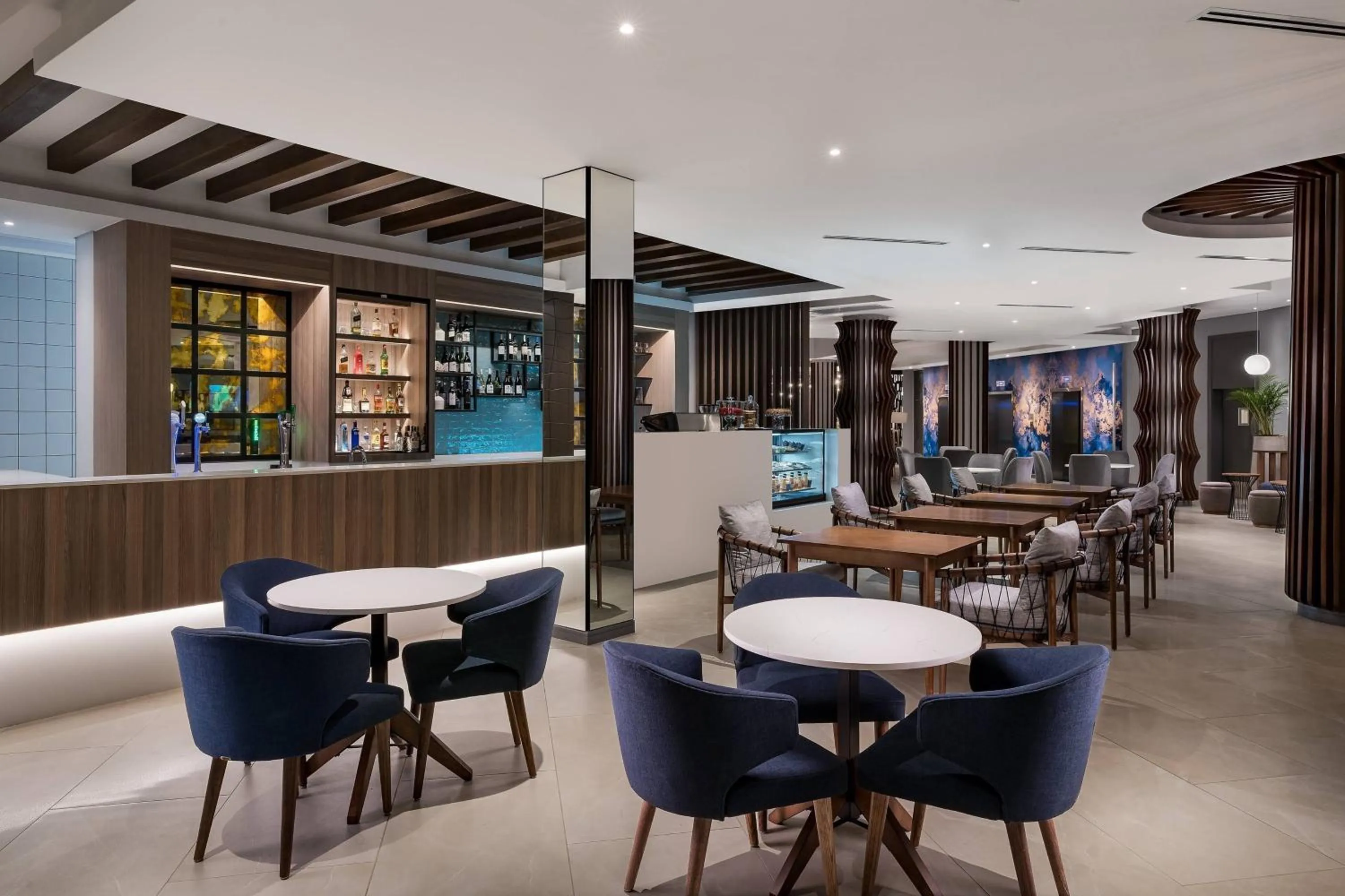 Restaurant/places to eat in Protea Hotel by Marriott Johannesburg Wanderers