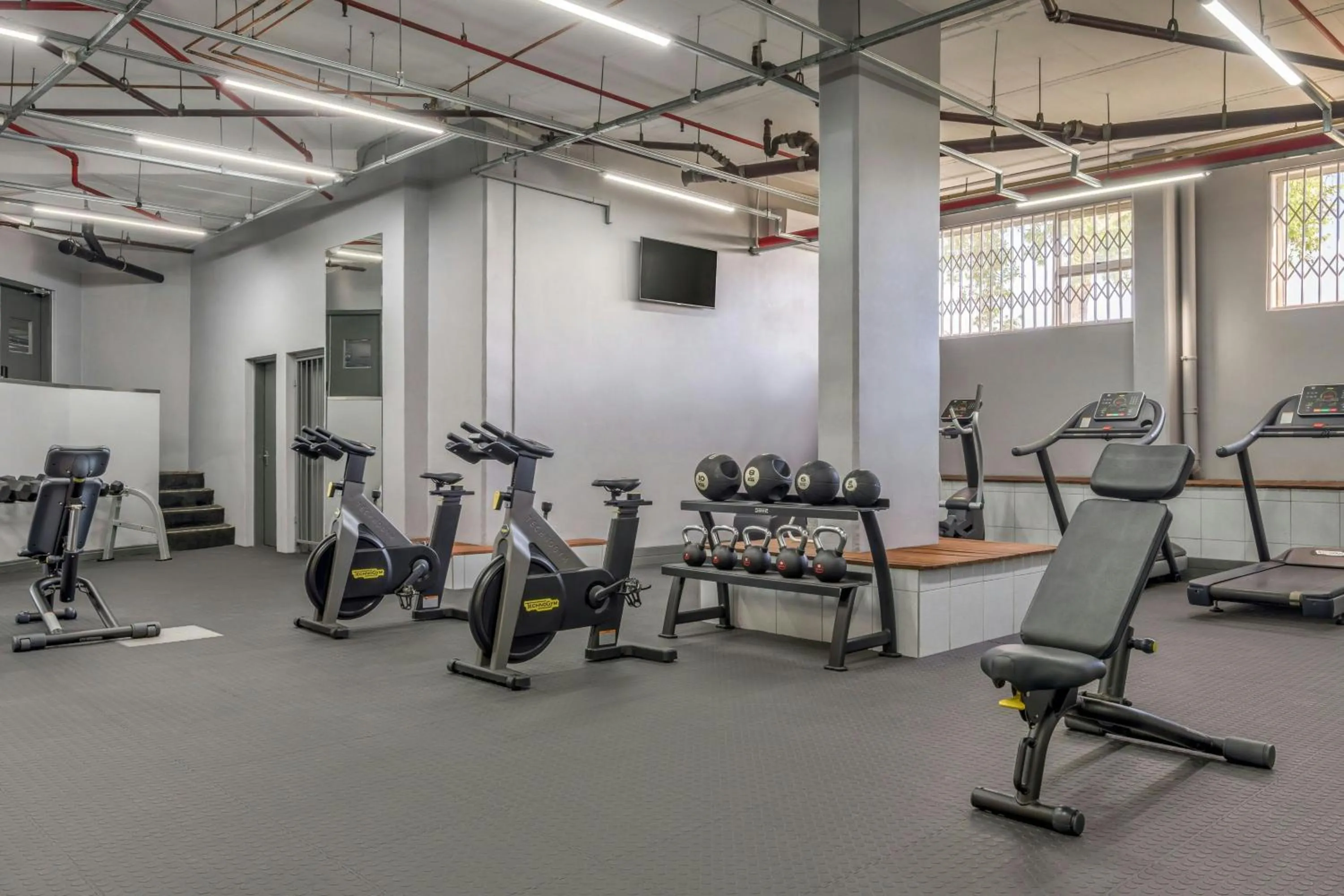 Fitness centre/facilities in Protea Hotel by Marriott Johannesburg Wanderers