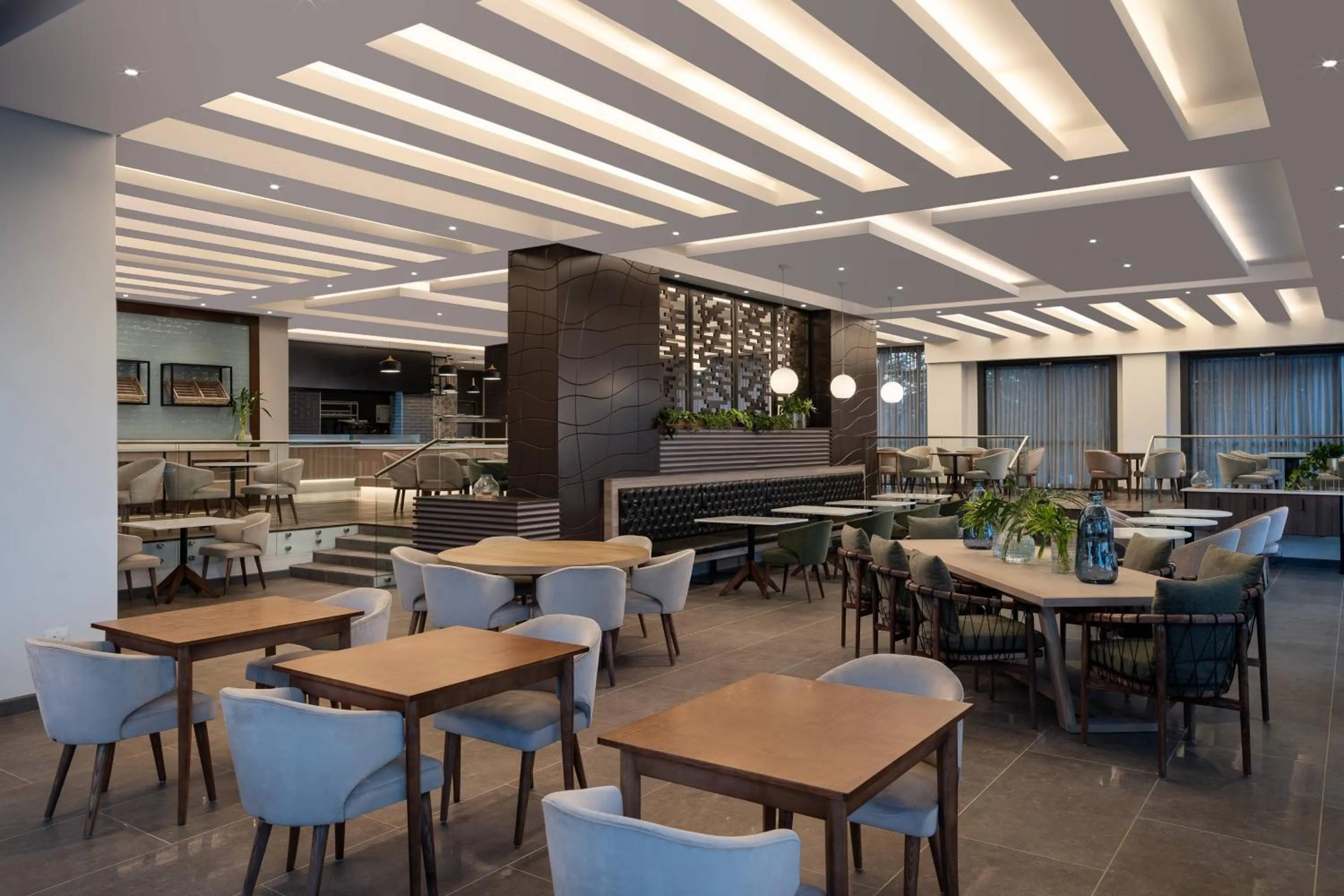 Restaurant/places to eat in Protea Hotel by Marriott Johannesburg Wanderers