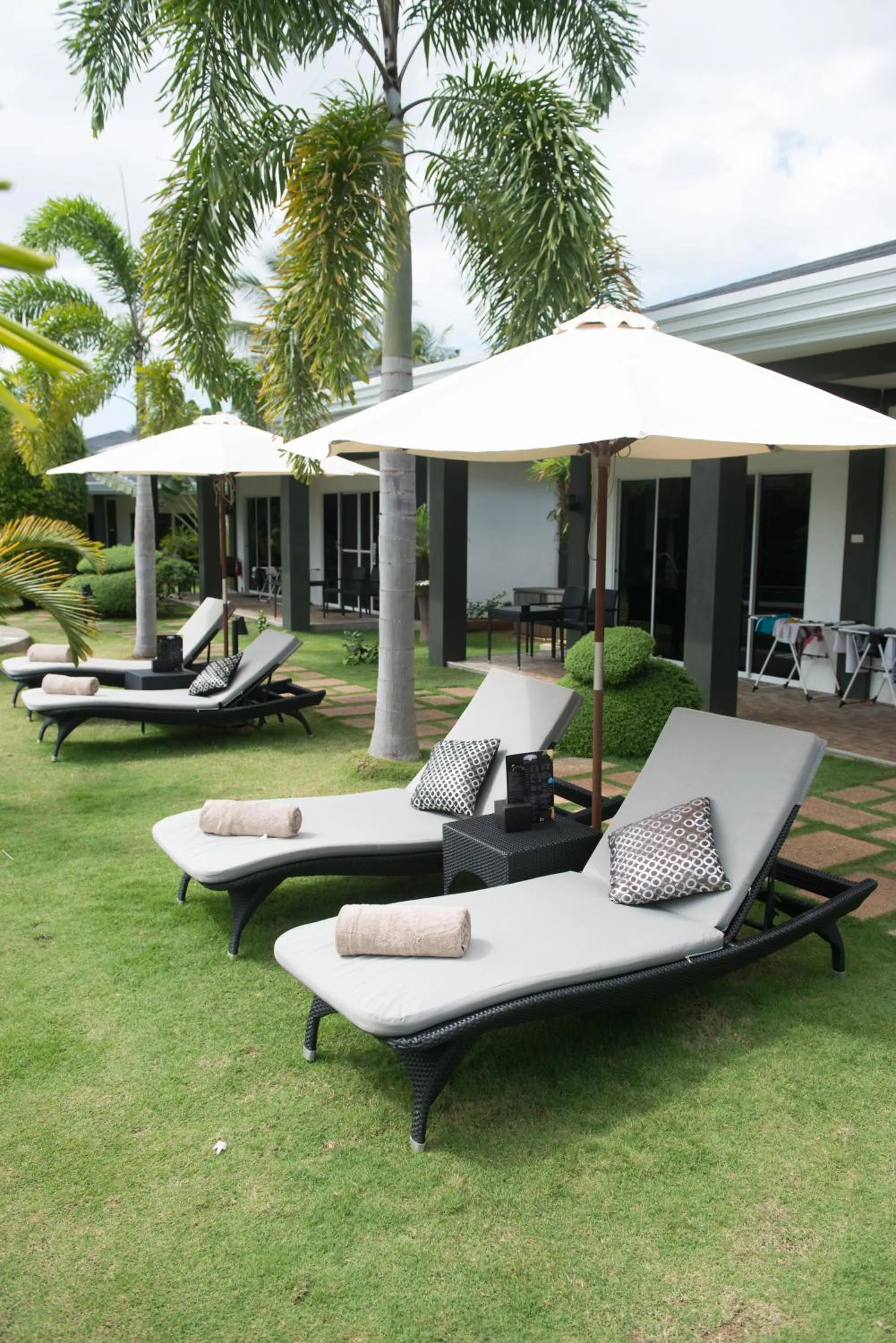 Garden in Alona Royal Palm Resort