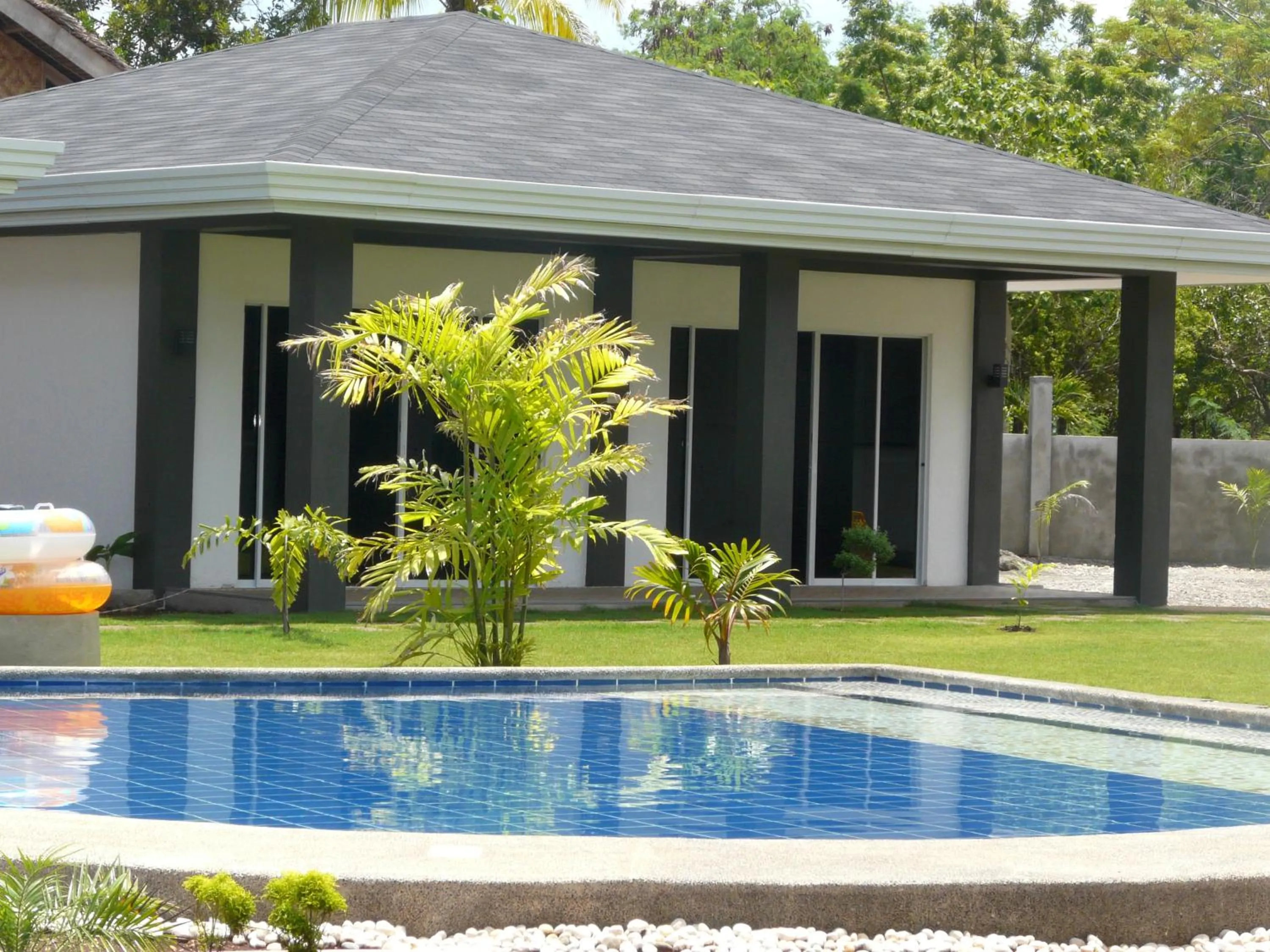 Property building in Alona Royal Palm Resort