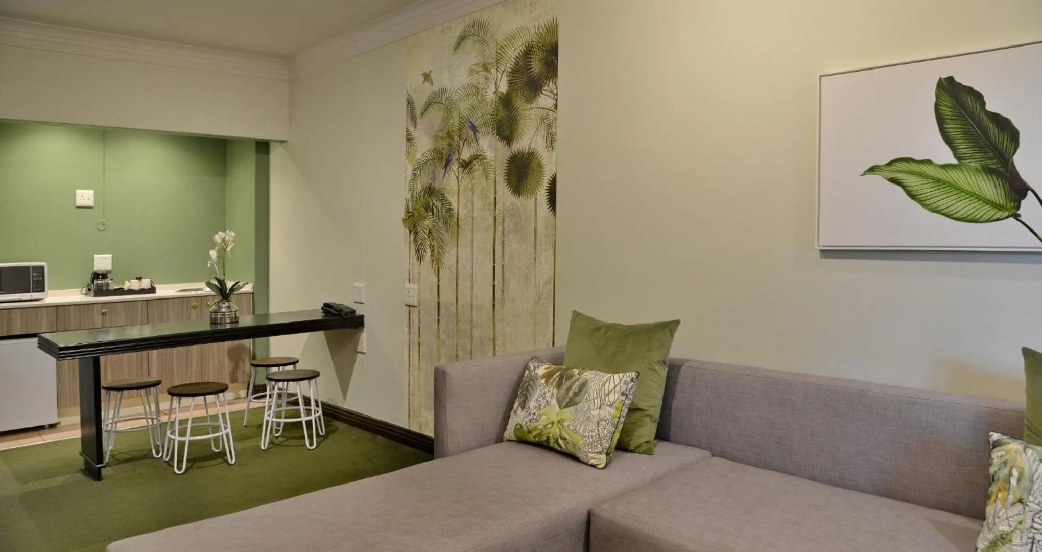 Living room in ANEW Hotel Centurion Pretoria