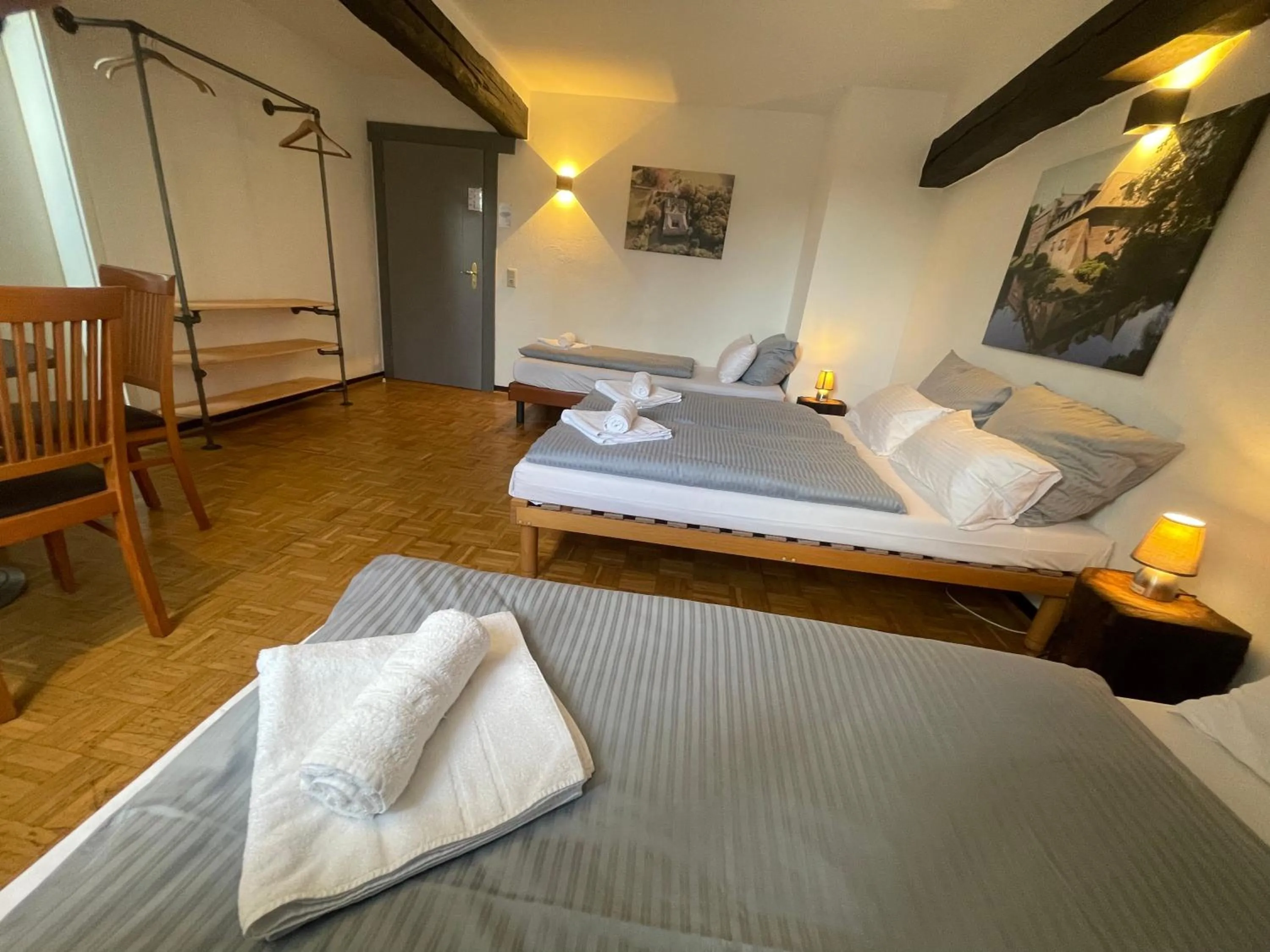 Photo of the whole room, Bed in Hotel Schloss Walbeck