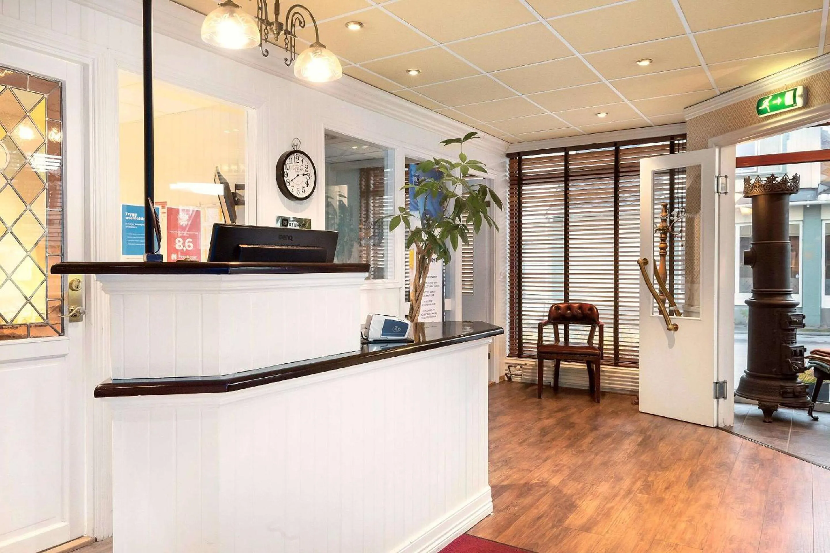 Lobby or reception in Sure Hotel by Best Western Ole Tobias