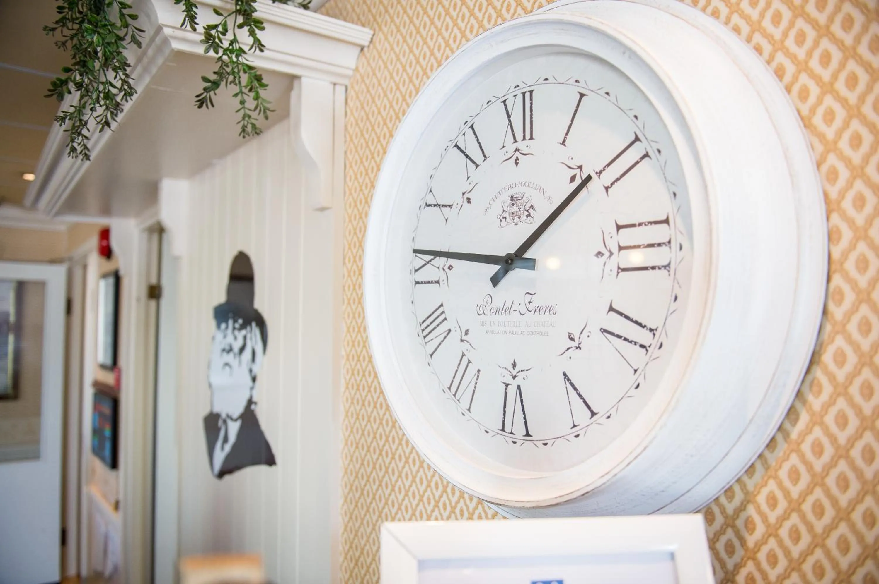 People in Sure Hotel by Best Western Ole Tobias