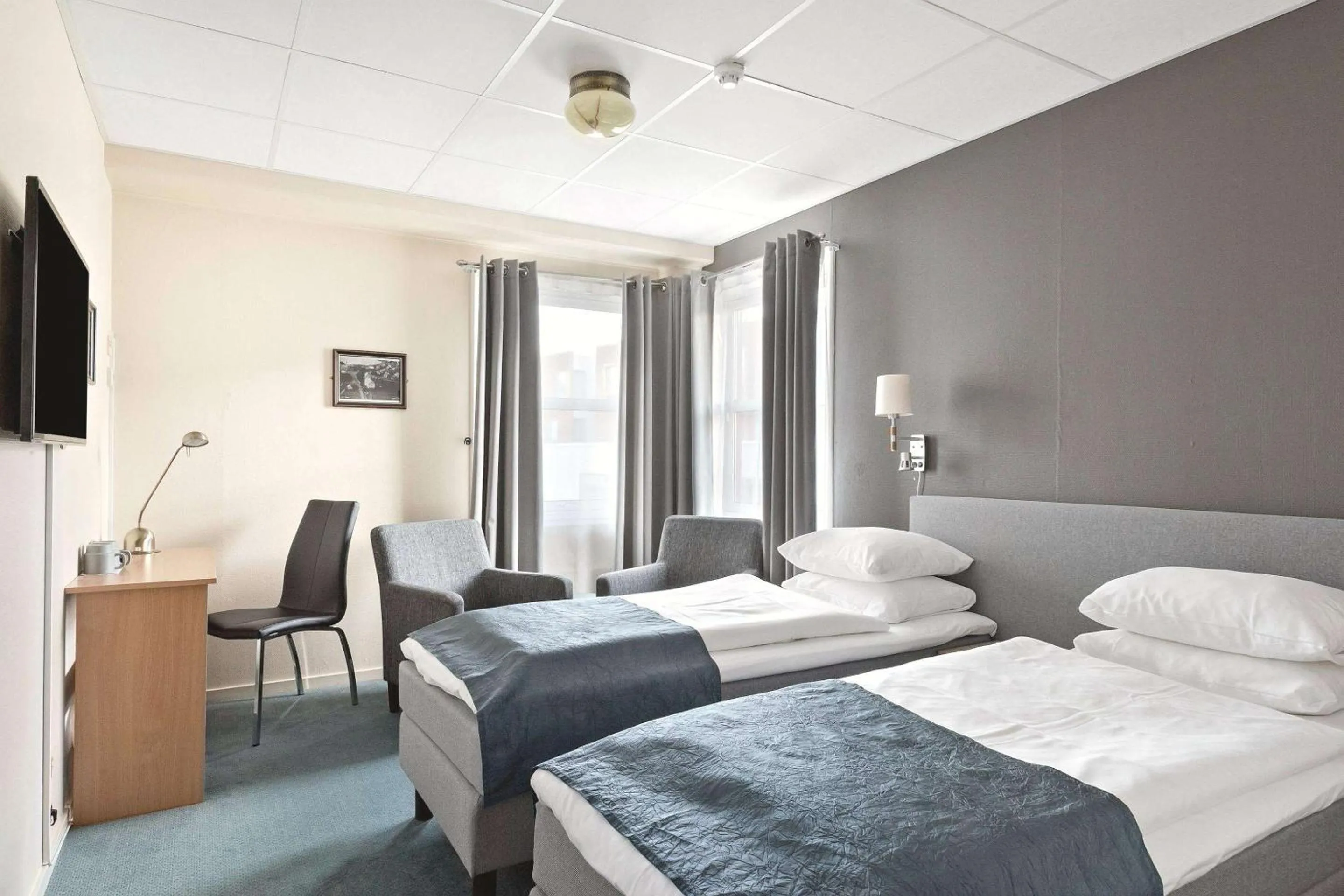 Bedroom, Bed in Sure Hotel by Best Western Ole Tobias