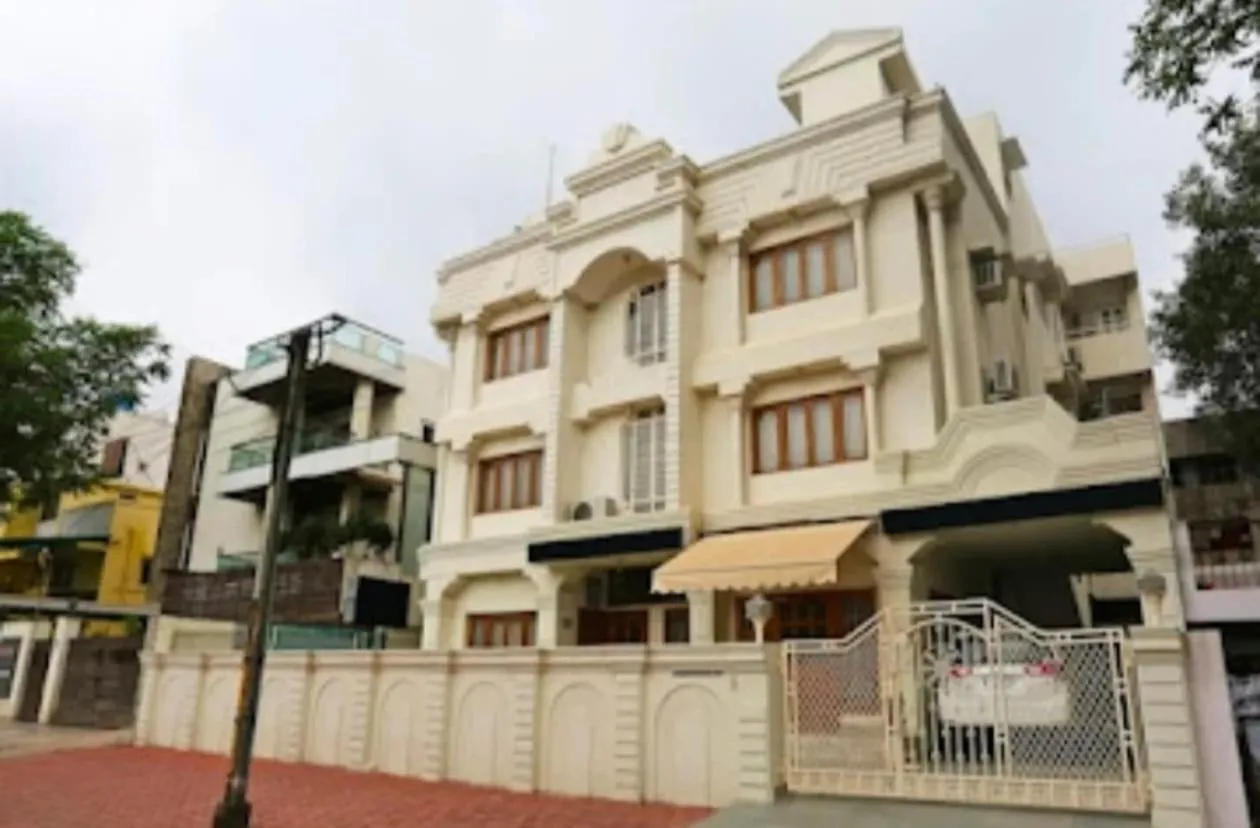 Hotel Vijay Palace
