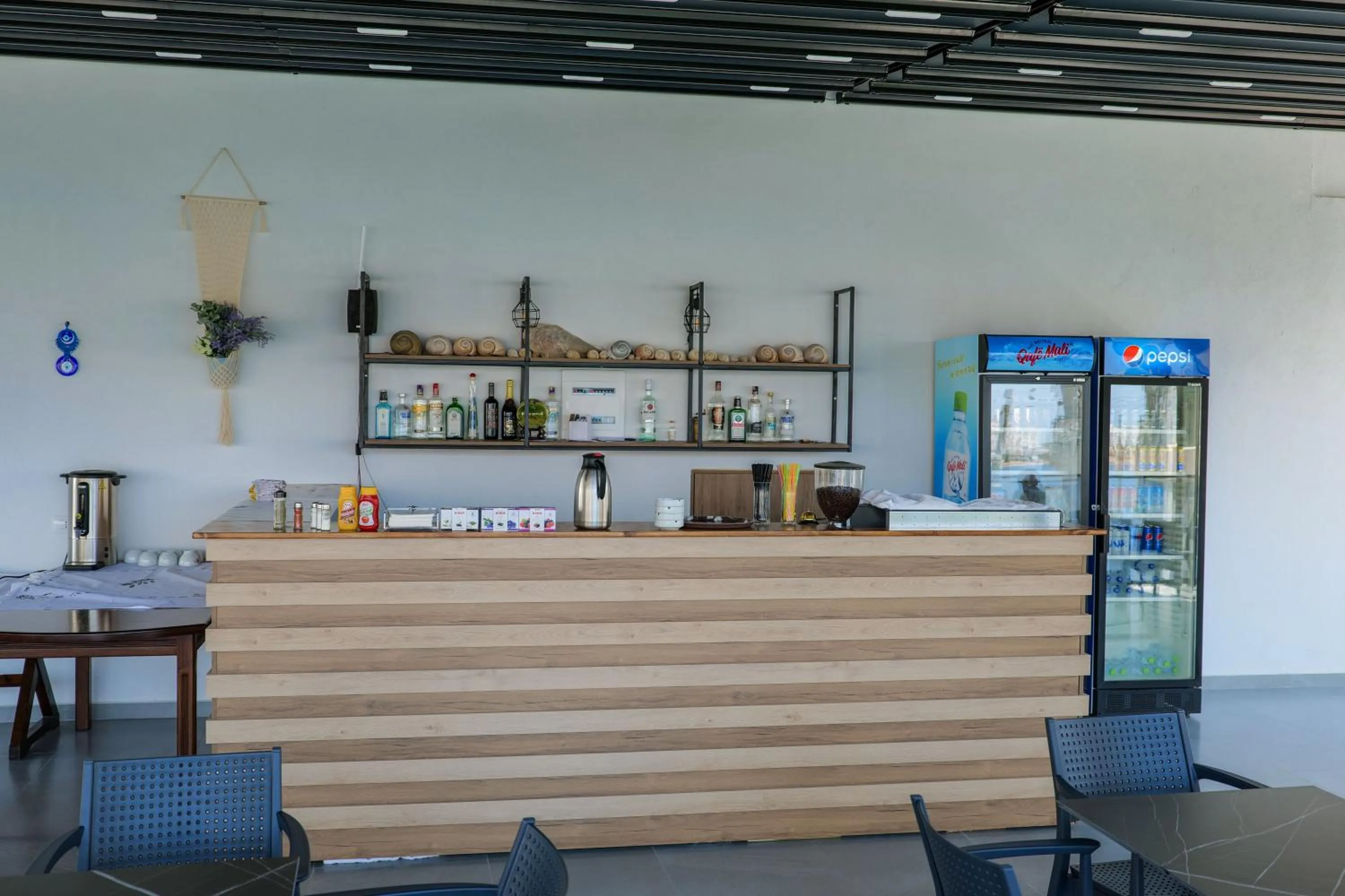 Coffee/tea facilities in Hotel Edola