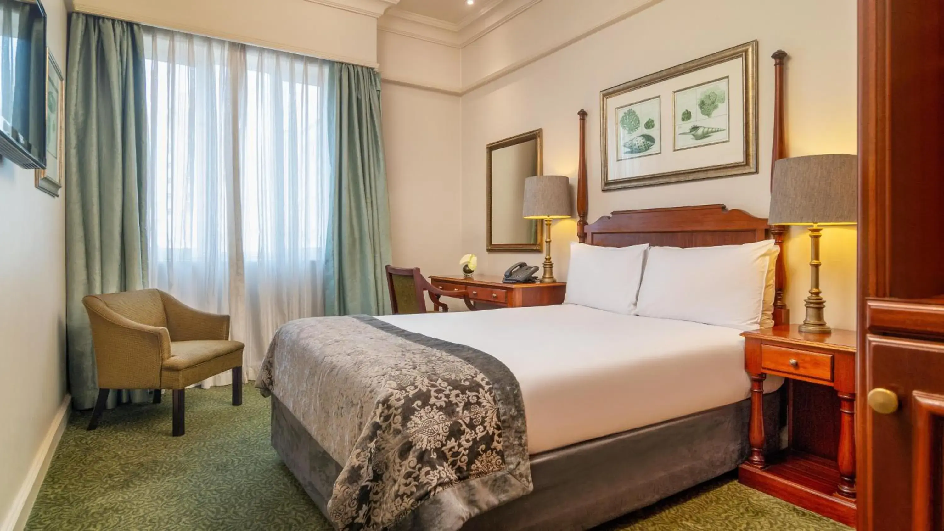 Standard Double Room in The Edward Standard Double Room in The Edward