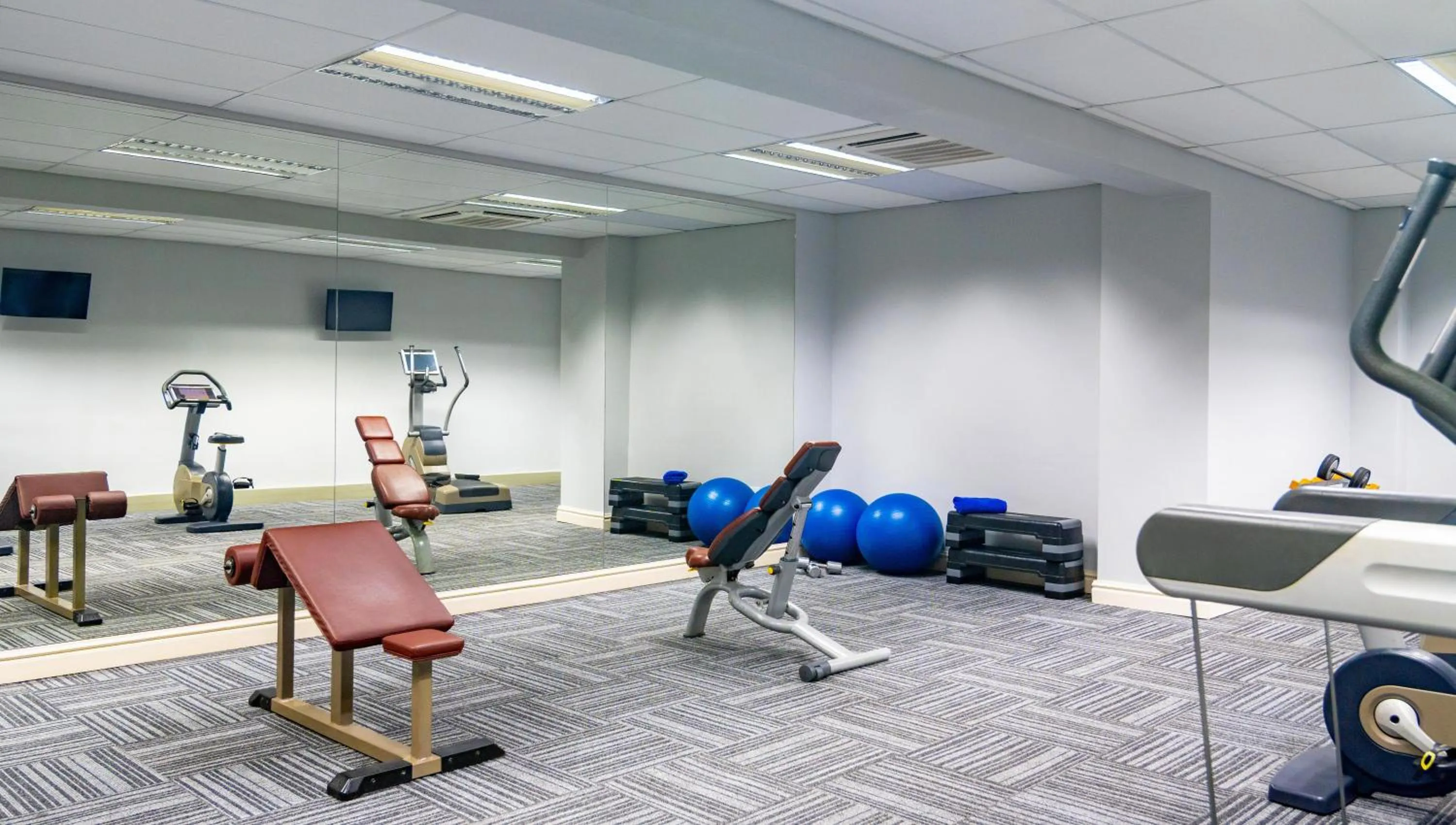 Fitness centre/facilities in The Edward