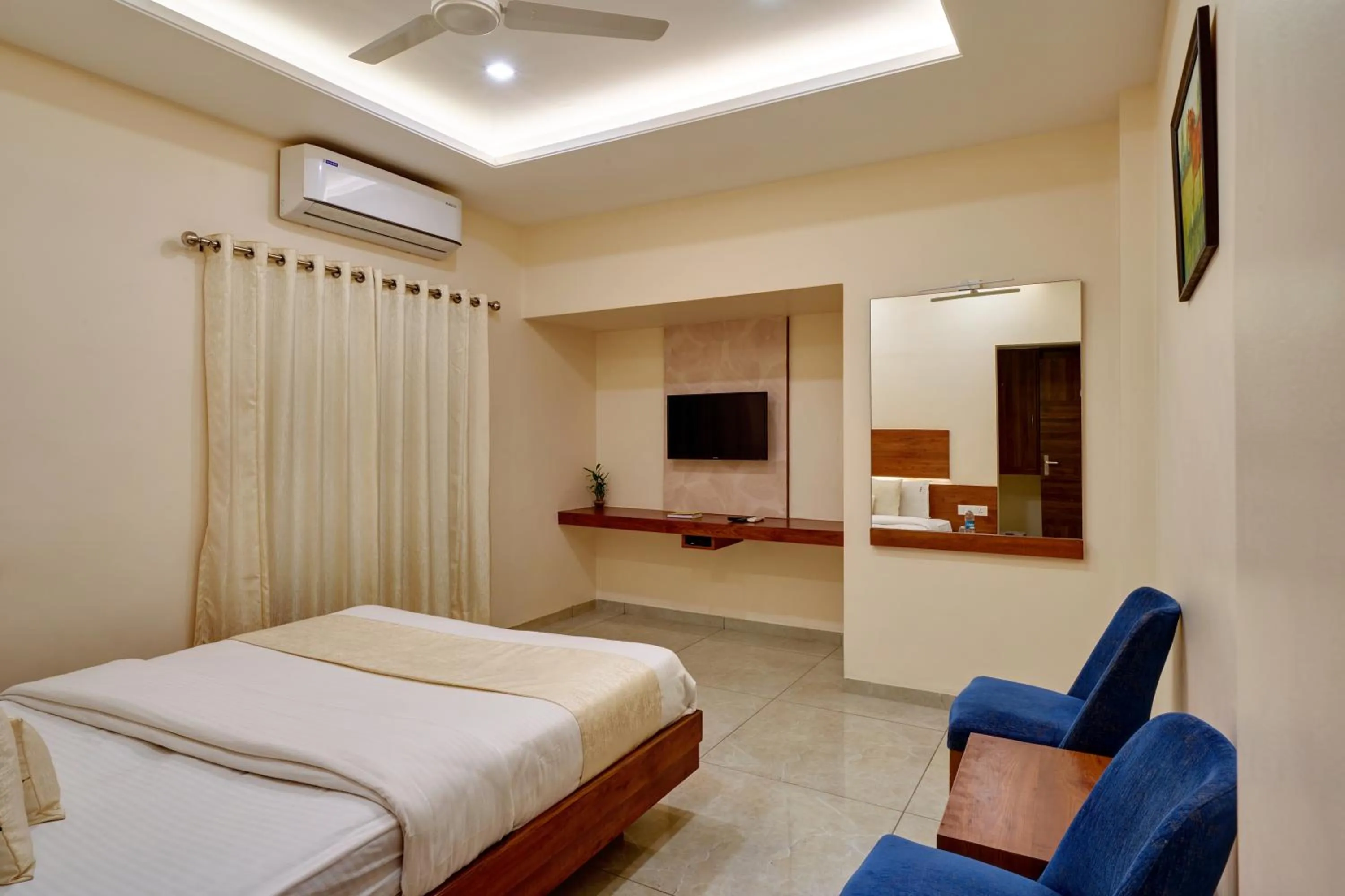 Bed in Hotel Rajpurush