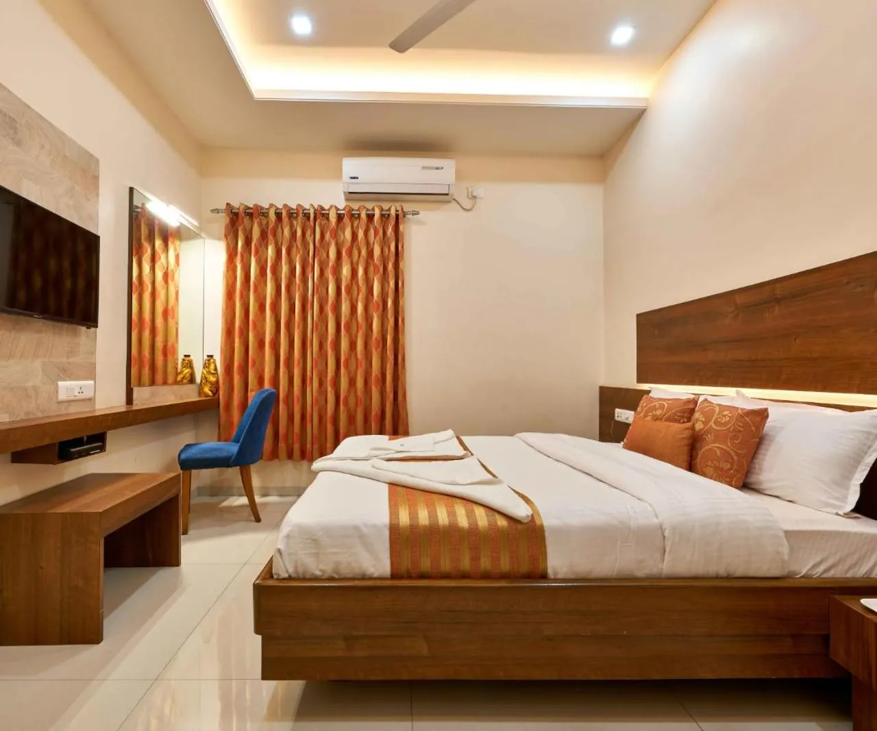 Bed in Hotel Rajpurush
